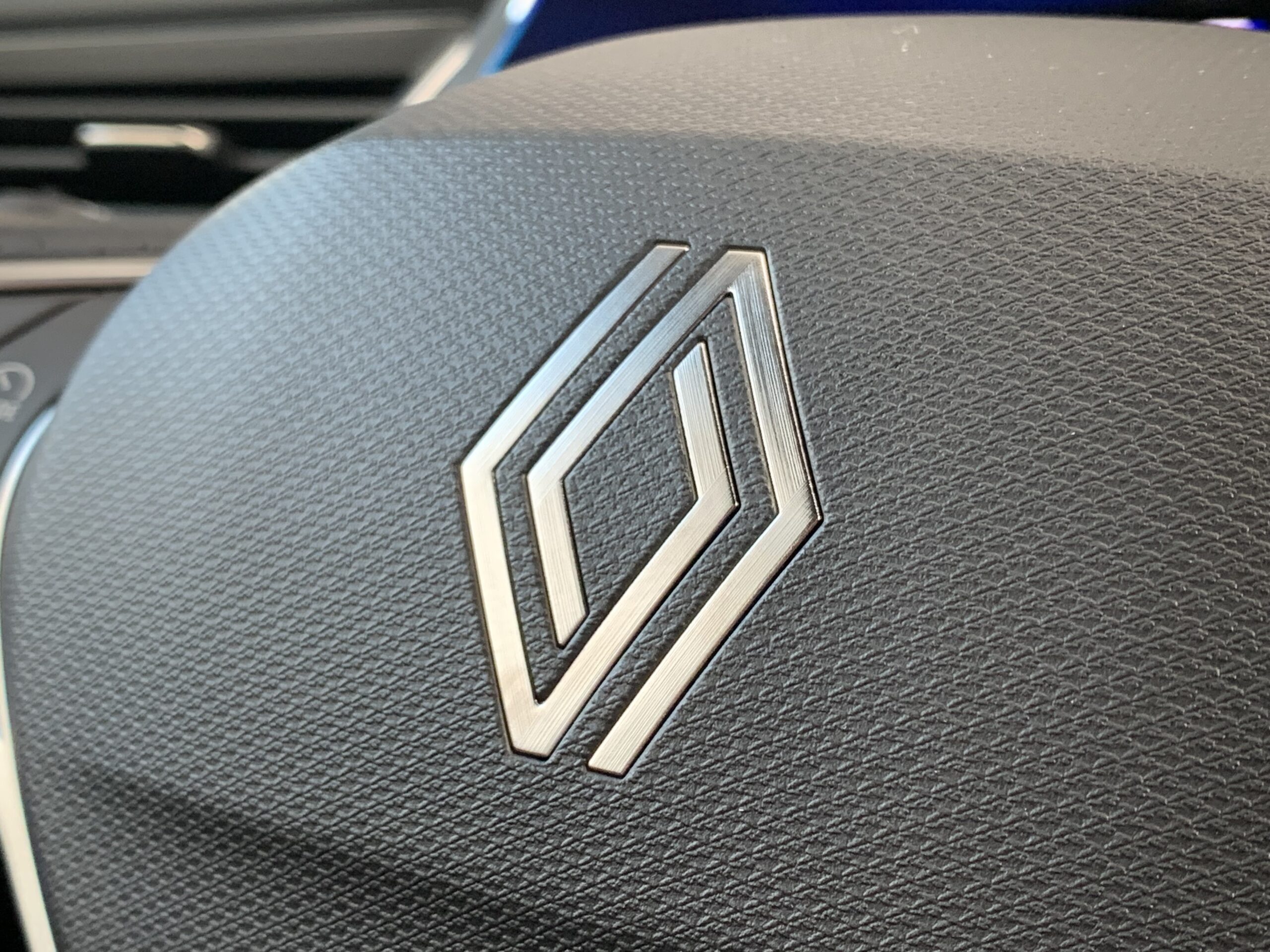 RENAULT SYMBIOZ ESPIRIT ALPINE E-TECH 145CV + PACK SAFETY & DRIVING