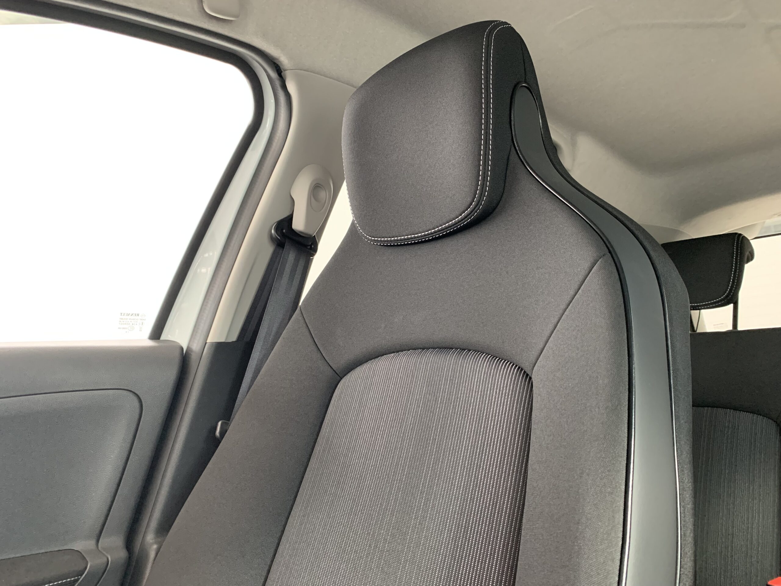 RENAULT ZOE LIMITED 40KWH R110 + LLANTAS DE ALEACION + RADAR CON CAMARA DE VISION TRASERA