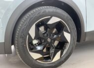 RENAULT CAPTUR TECHNO FULL HYBRID 145CV + BARRAS DE TECHO LONGITUDINALES + RUEDA DE EMERGENCIA + CAMARA 360º + APARCAMIENTO MANOS LIBRES + AYUDA AL APARCAMIENTO DELANTERO & TRASERO & LATERAL CON CAMARAS