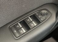 RENAULT CAPTUR TECHNO FULL HYBRID 145CV + BARRAS DE TECHO LONGITUDINALES + RUEDA DE EMERGENCIA + CAMARA 360º + APARCAMIENTO MANOS LIBRES + AYUDA AL APARCAMIENTO DELANTERO & TRASERO & LATERAL CON CAMARAS