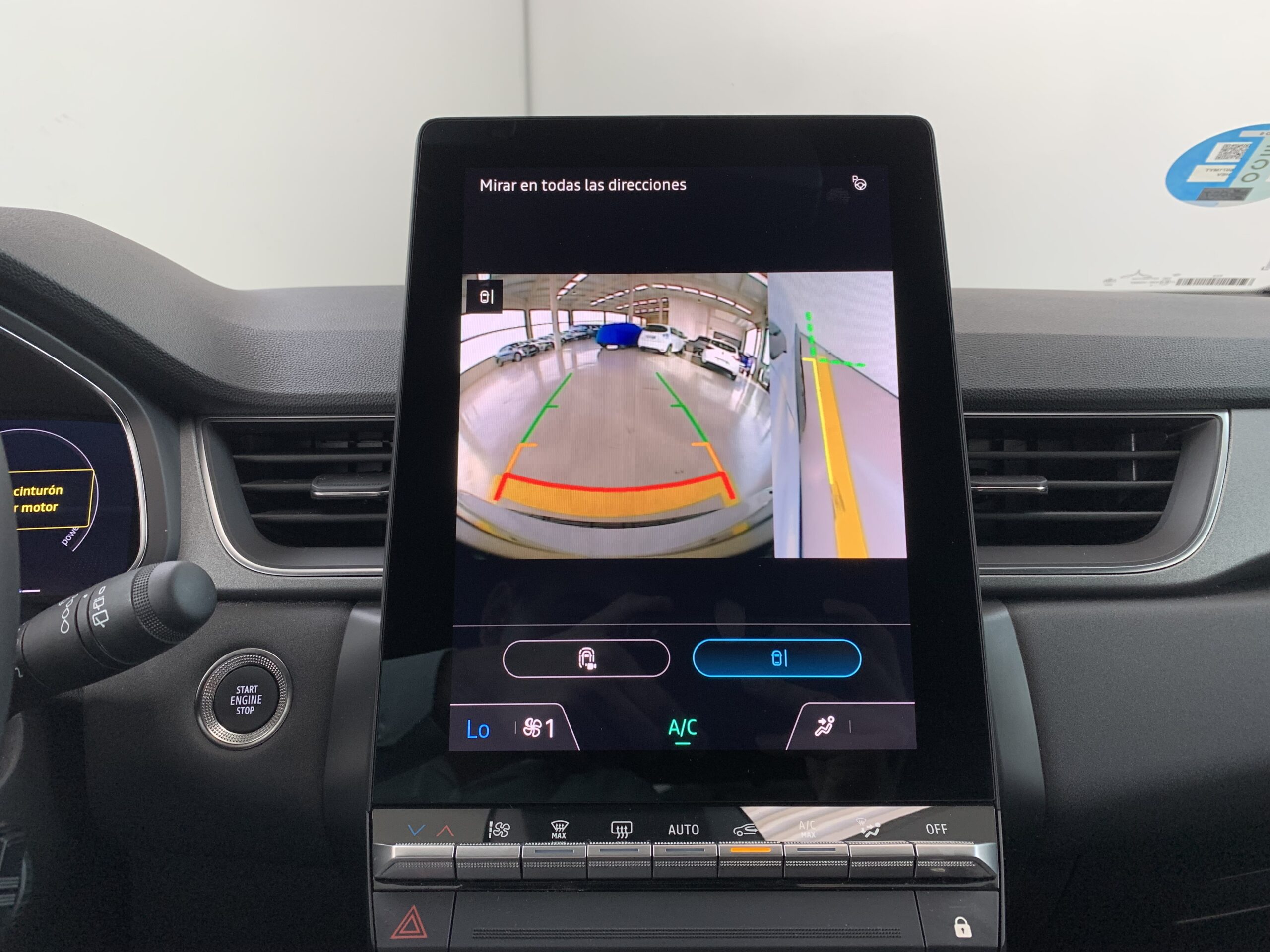 RENAULT CAPTUR TECHNO FULL HYBRID 145CV + BARRAS DE TECHO LONGITUDINALES + RUEDA DE EMERGENCIA + CAMARA 360º + APARCAMIENTO MANOS LIBRES + AYUDA AL APARCAMIENTO DELANTERO & TRASERO & LATERAL CON CAMARAS