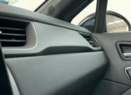 RENAULT CAPTUR TECHNO FULL HYBRID 145CV + BARRAS DE TECHO LONGITUDINALES + RUEDA DE EMERGENCIA + CAMARA 360º + APARCAMIENTO MANOS LIBRES + AYUDA AL APARCAMIENTO DELANTERO & TRASERO & LATERAL CON CAMARAS