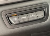 RENAULT CAPTUR TECHNO FULL HYBRID 145CV + BARRAS DE TECHO LONGITUDINALES + RUEDA DE EMERGENCIA + CAMARA 360º + APARCAMIENTO MANOS LIBRES + AYUDA AL APARCAMIENTO DELANTERO & TRASERO & LATERAL CON CAMARAS