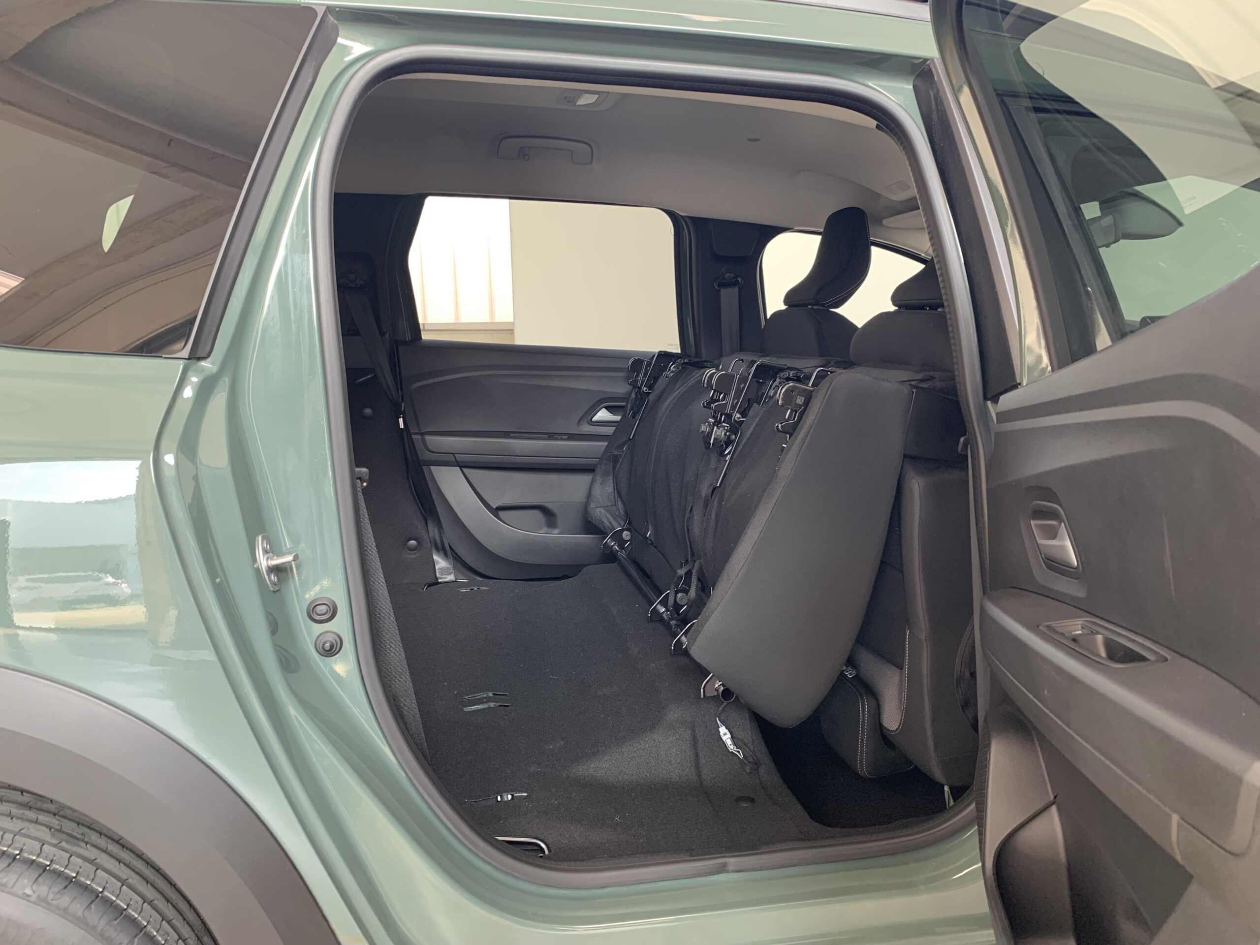 DACIA JOGGER EXPRESSION TCE 110CV 7 PLAZAS + RUEDA DE REPUESTO + CLIMATIZACION AUTOMATICA + PACK NAVEGACION + PACK EASY + PACK CITY