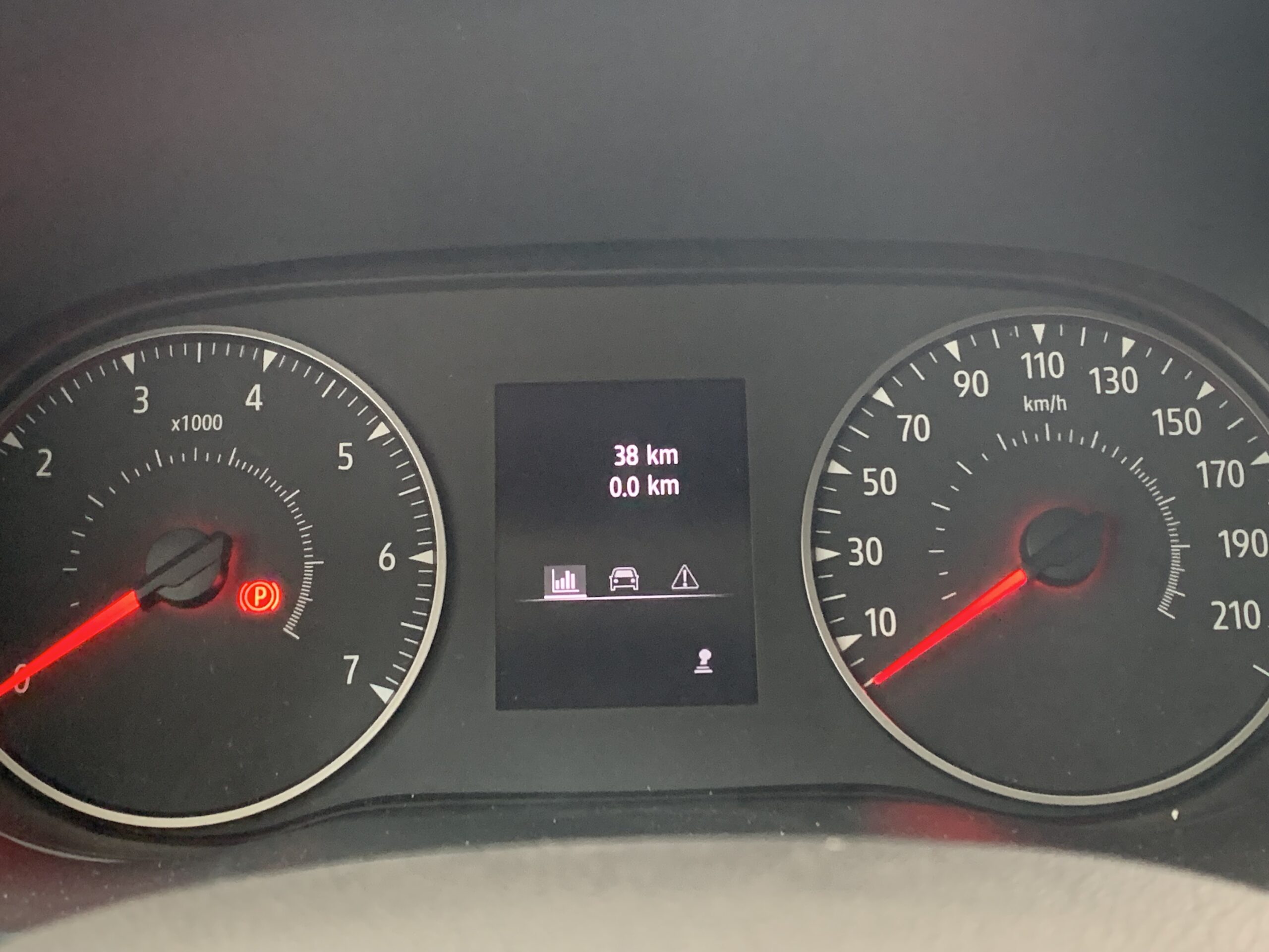 DACIA JOGGER EXPRESSION TCE 110CV 7 PLAZAS + RUEDA DE REPUESTO + CLIMATIZACION AUTOMATICA + PACK NAVEGACION + PACK EASY + PACK CITY