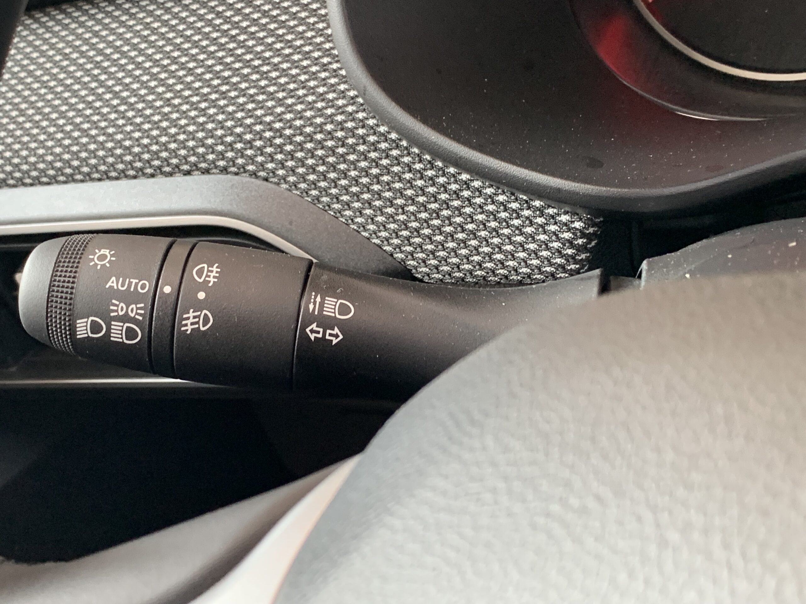 DACIA JOGGER EXPRESSION TCE 110CV 7 PLAZAS + RUEDA DE REPUESTO + CLIMATIZACION AUTOMATICA + PACK NAVEGACION + PACK EASY + PACK CITY