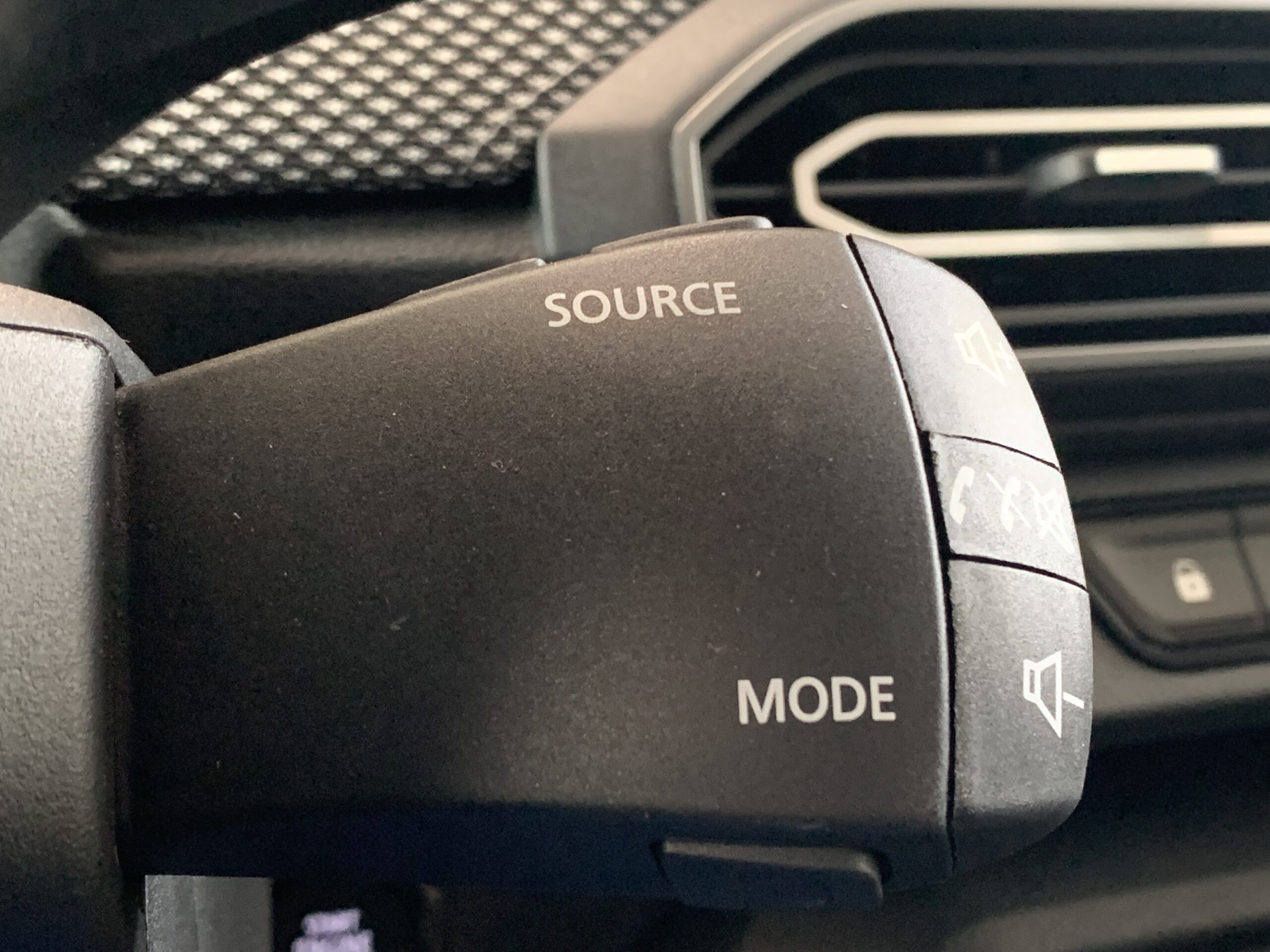 DACIA JOGGER EXPRESSION TCE 110CV 7 PLAZAS + RUEDA DE REPUESTO + CLIMATIZACION AUTOMATICA + PACK NAVEGACION + PACK EASY + PACK CITY