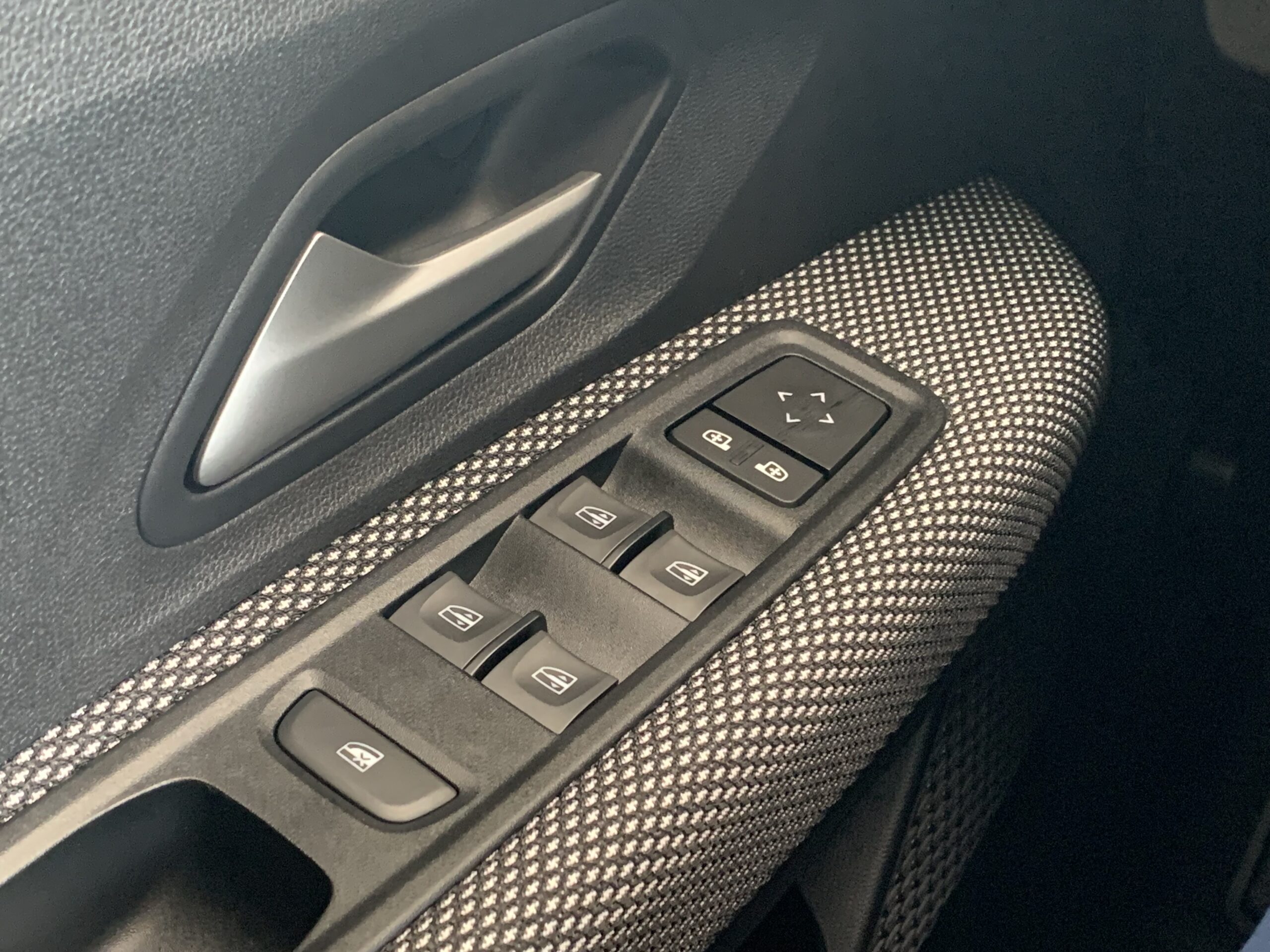 DACIA JOGGER EXPRESSION TCE 110CV 7 PLAZAS + RUEDA DE REPUESTO + CLIMATIZACION AUTOMATICA + PACK NAVEGACION + PACK EASY + PACK CITY