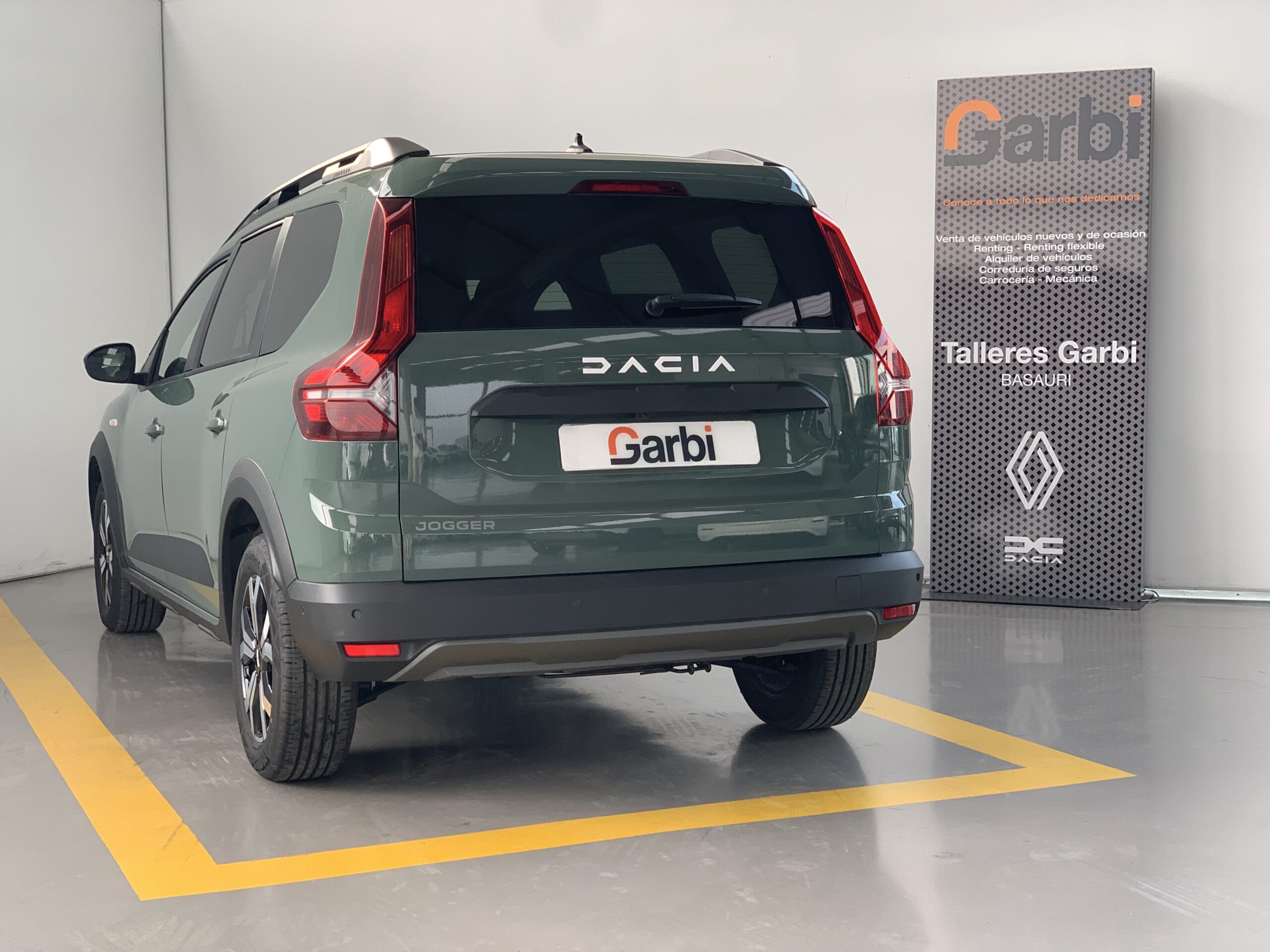 DACIA JOGGER EXPRESSION TCE 110CV 7 PLAZAS + RUEDA DE REPUESTO + CLIMATIZACION AUTOMATICA + PACK NAVEGACION + PACK EASY + PACK CITY