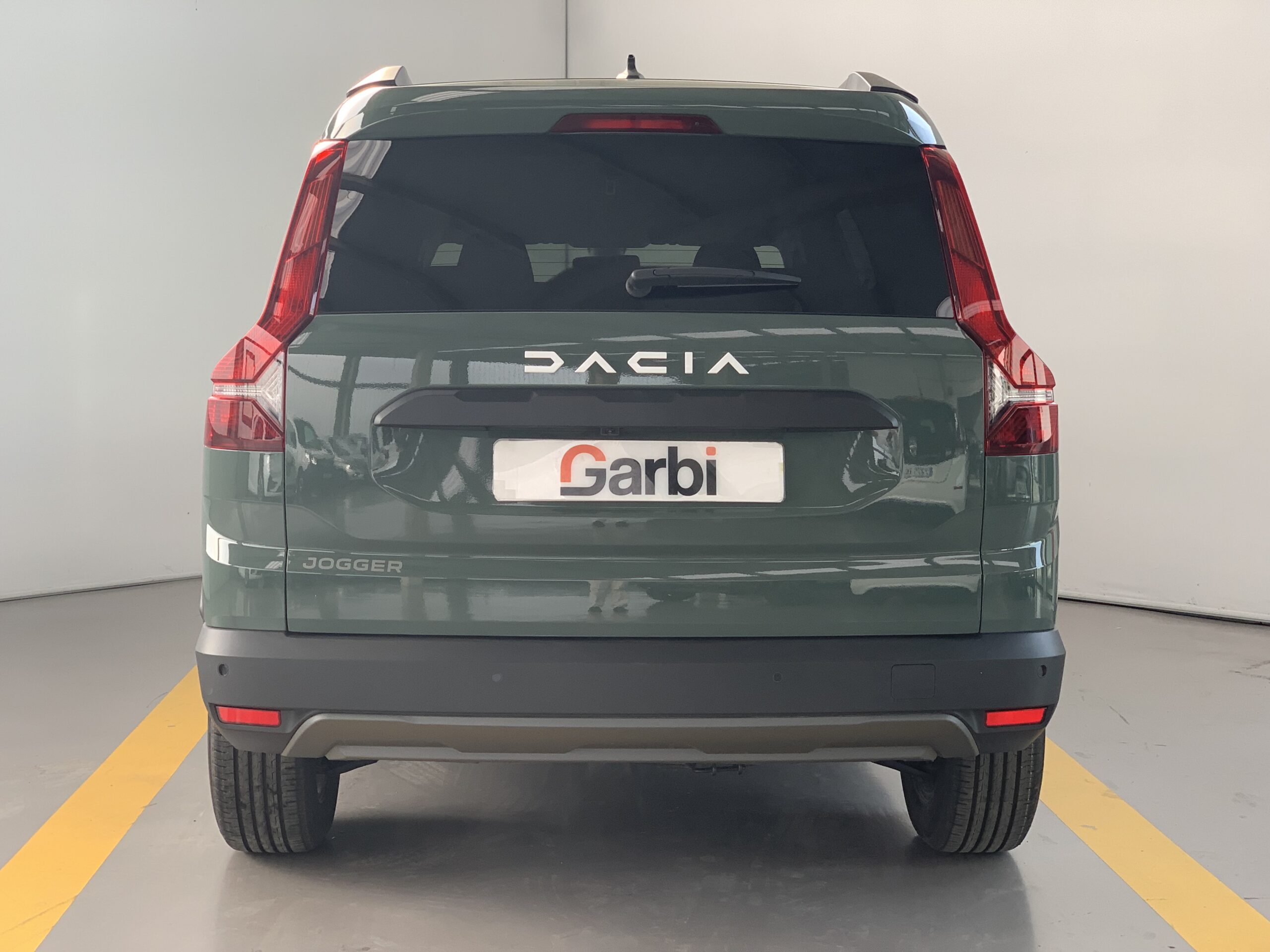 DACIA JOGGER EXPRESSION TCE 110CV 7 PLAZAS + RUEDA DE REPUESTO + CLIMATIZACION AUTOMATICA + PACK NAVEGACION + PACK EASY + PACK CITY