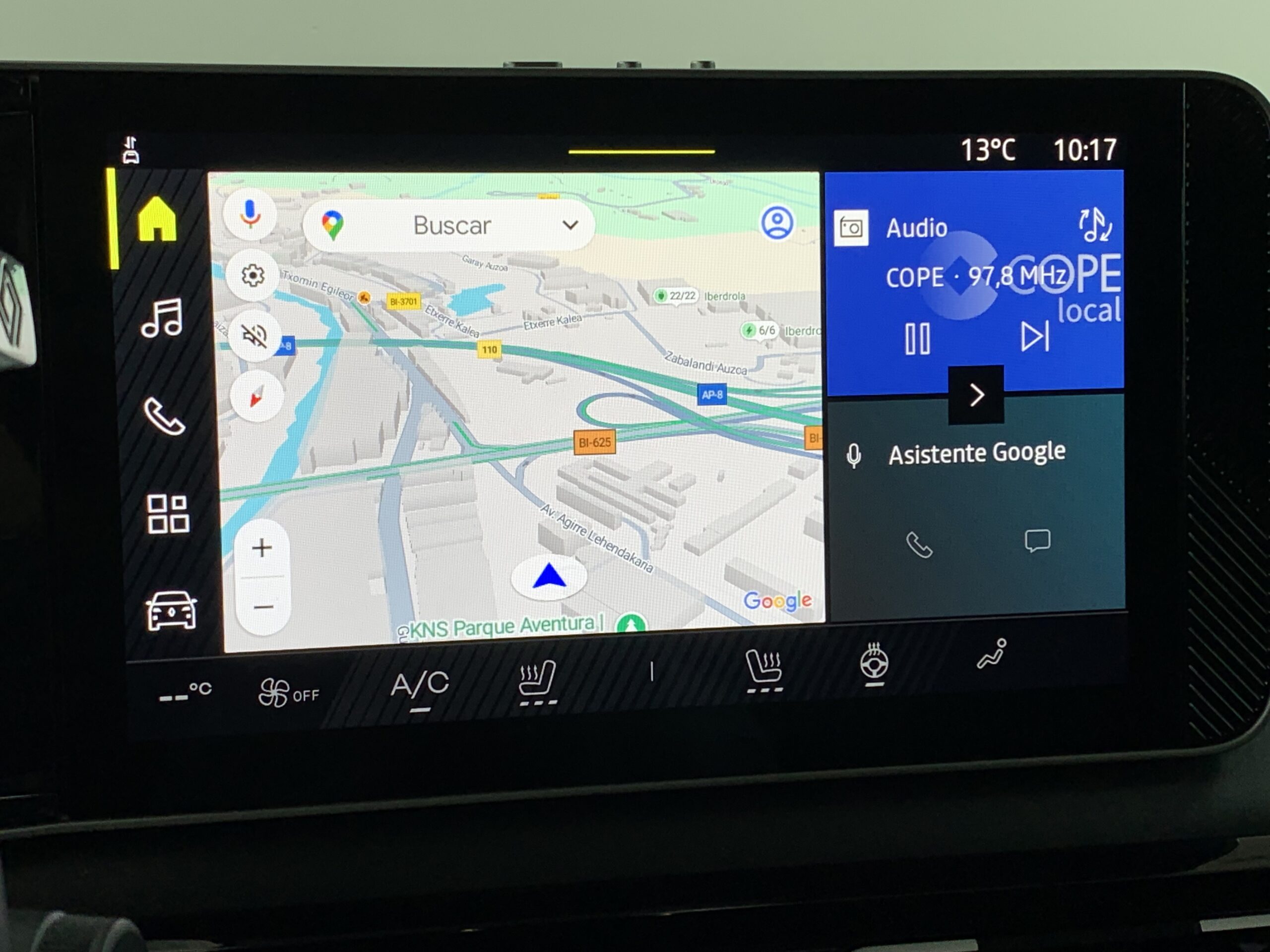 R5 ICONIC CINQ 150CV 100% ELECTRICO AUTONOMIA CONFORT (412KM DE AUTONOMIA)  + CARGA BIDIRECCIONAL POWER TO OBJECT + SISTEMA MULTIMEDIA OPEN RLINK 10,1´´ CON GOOGLE INTEGRADO Y AUDIO PREMIUM HARMAN KARDON + PACK EASY DRIVE