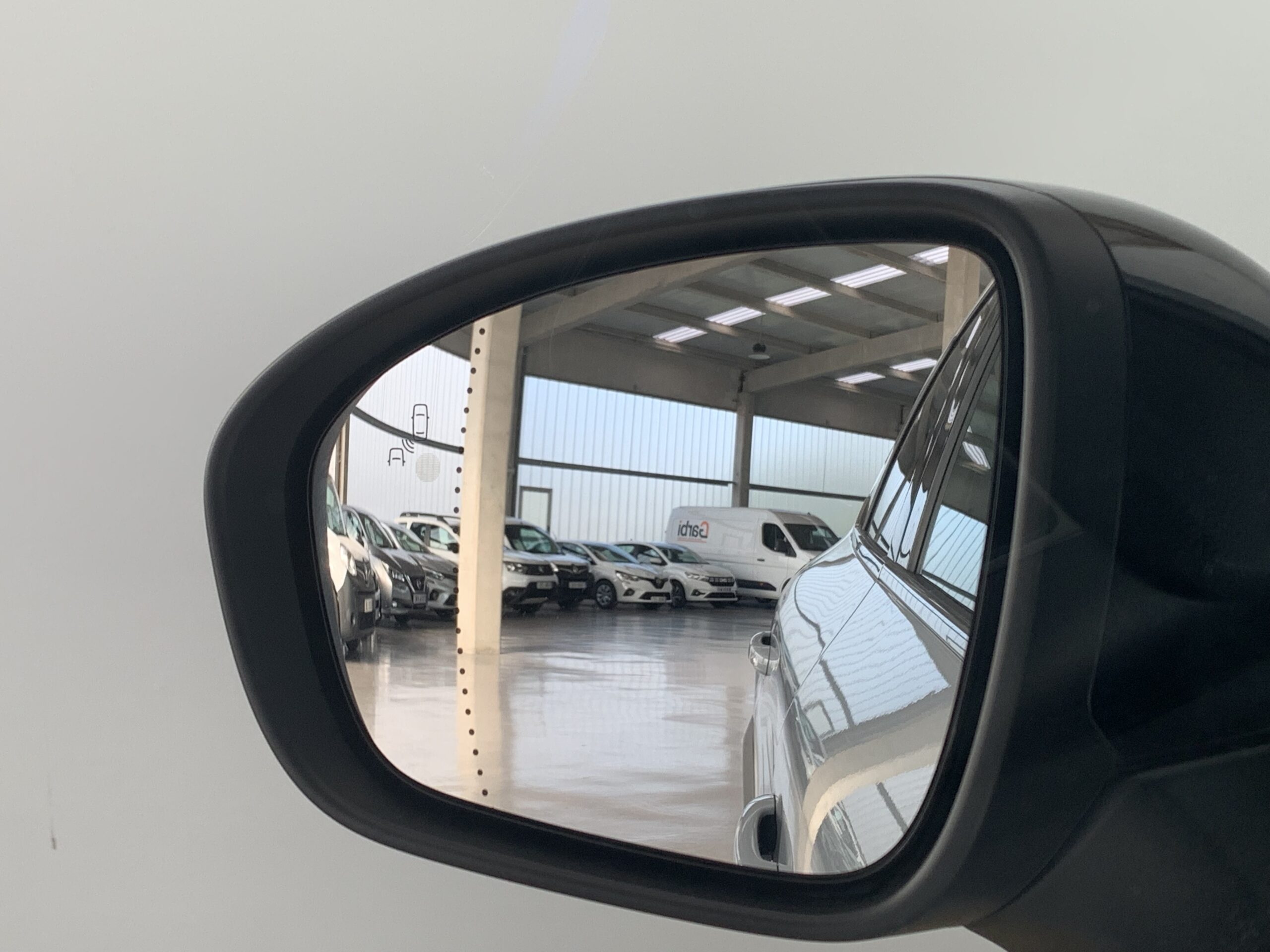 RENAULT SYMBIOZ TECHNO FULL HYBRID 145CV