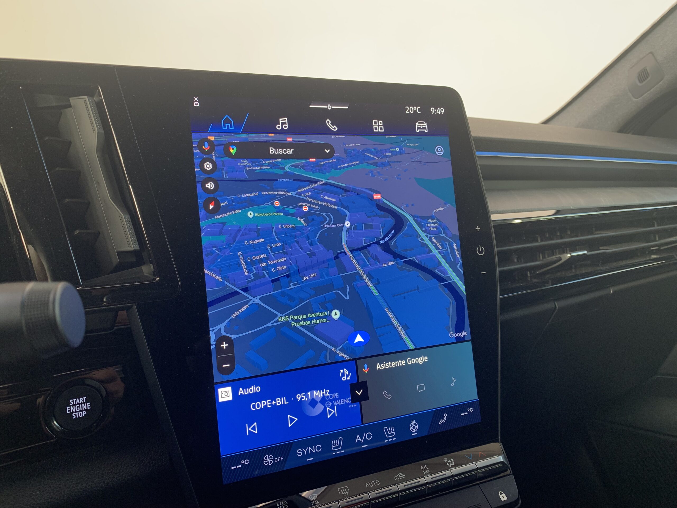 RENAULT RAFALE ESPIRIT ALPINE FULL HYBRID 200CV + PACK DRIVING & HEATING + PACK CITY PREMIUM + PACK CONFORT + RUEDA DE EMERGENCIA