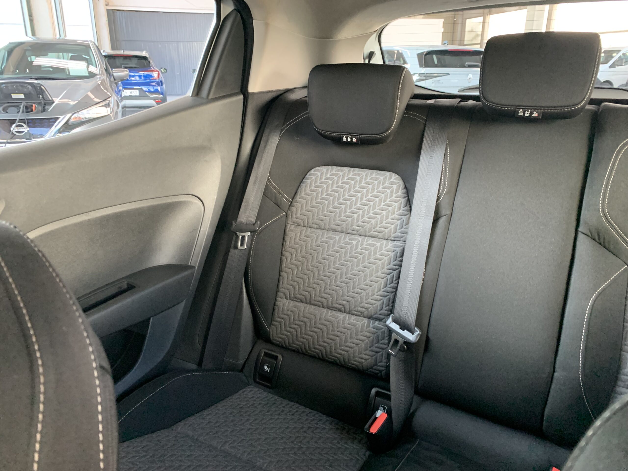 RENAULT CLIO LIMITED TCE 90CV