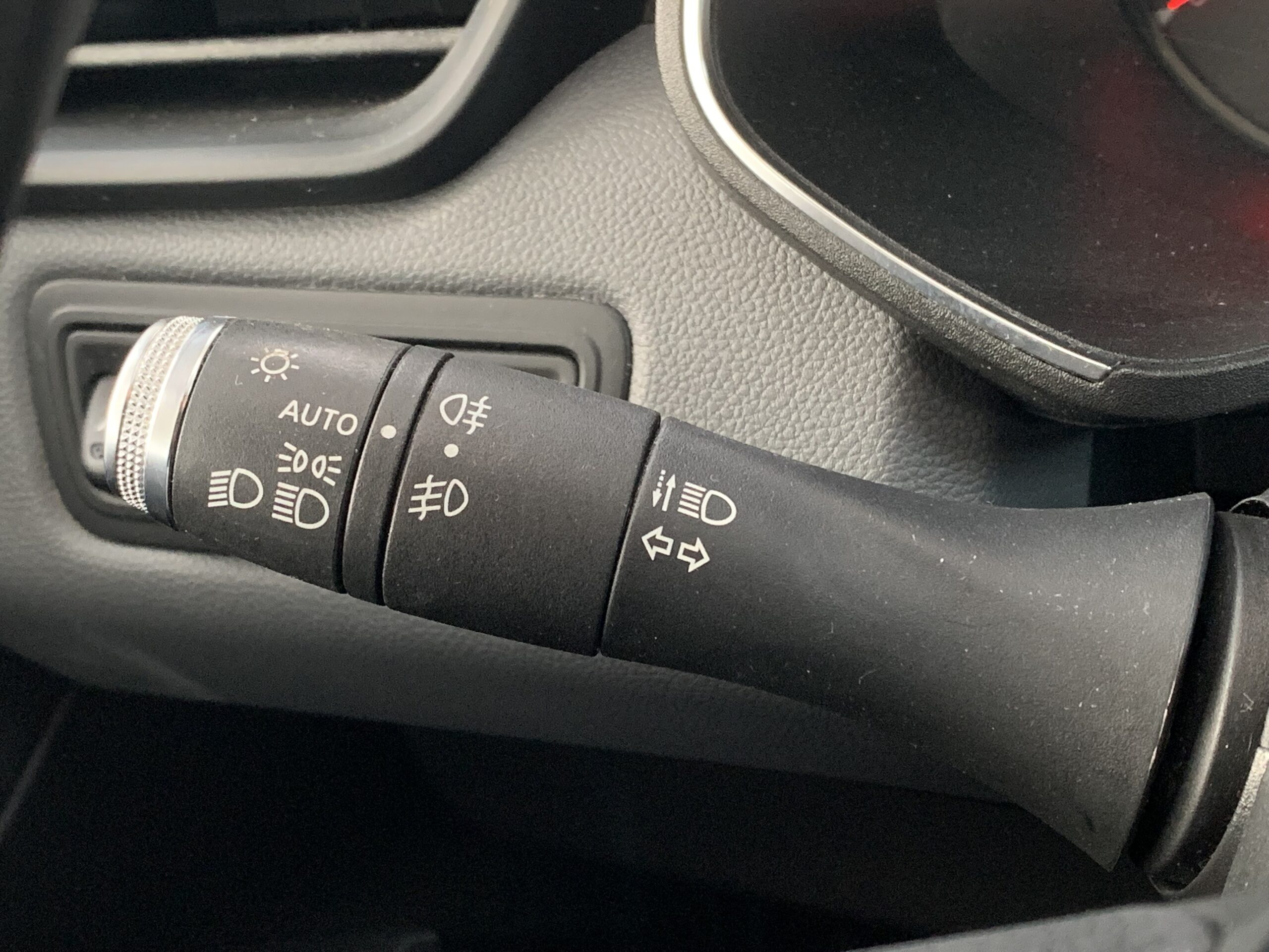 RENAULT CLIO BUSINESS DCI 85CV