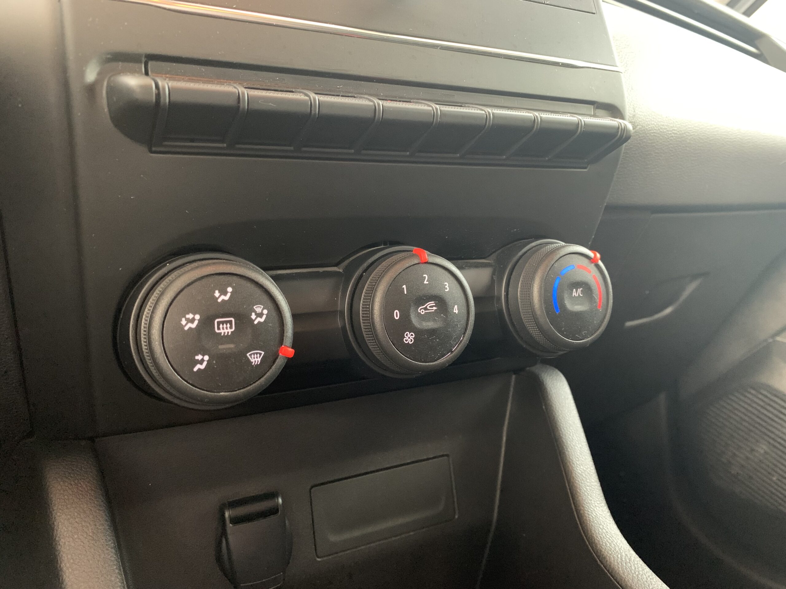 RENAULT CLIO BUSINESS DCI 85CV