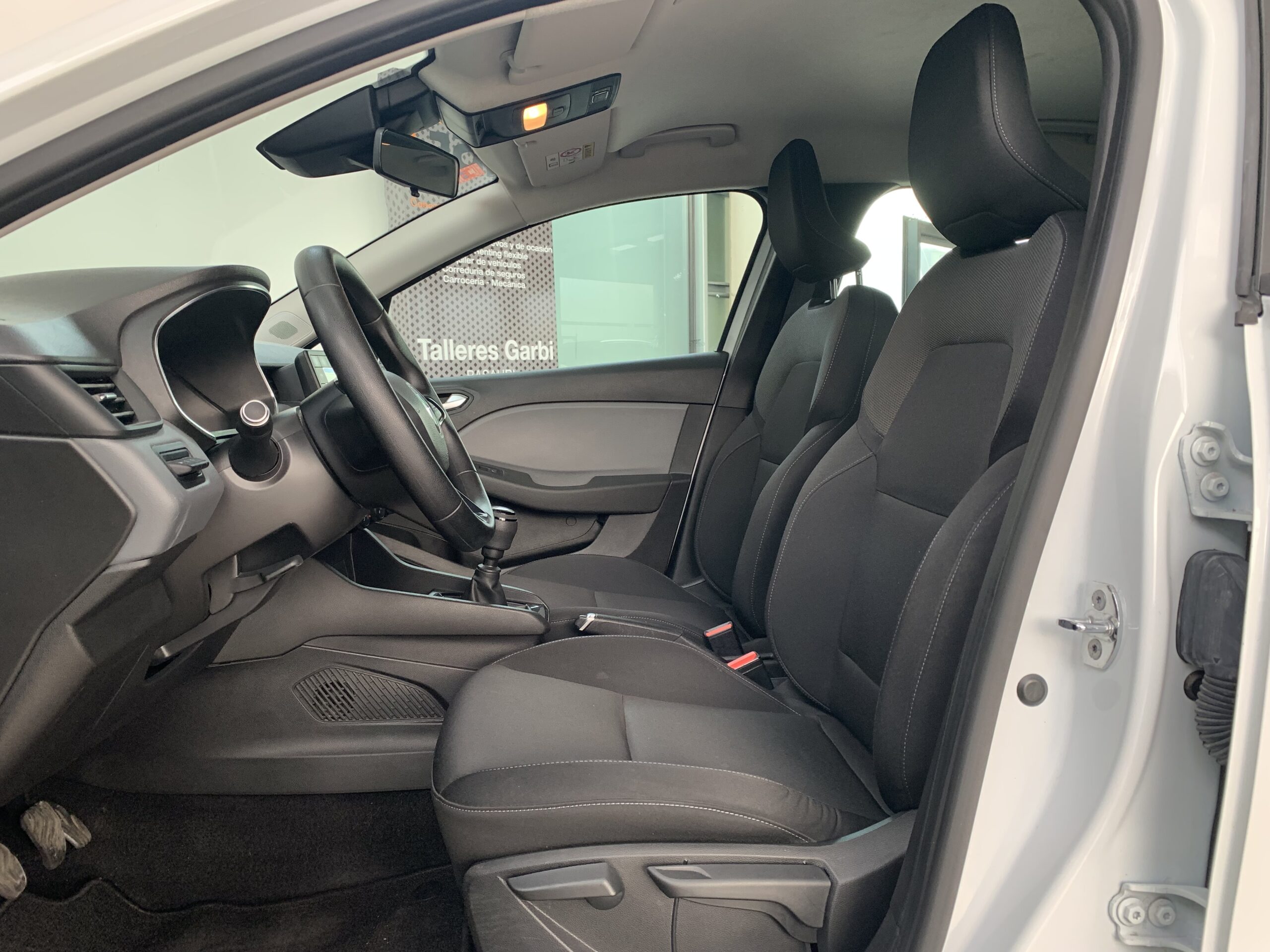 RENAULT CLIO BUSINESS DCI 85CV