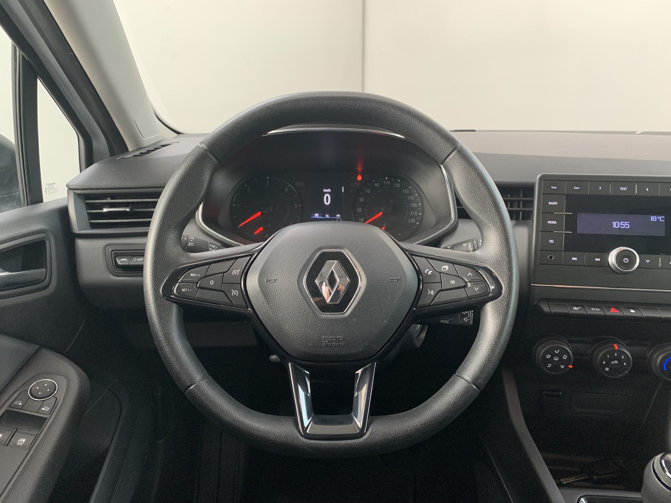 RENAULT CLIO BUSINESS DCI 85CV