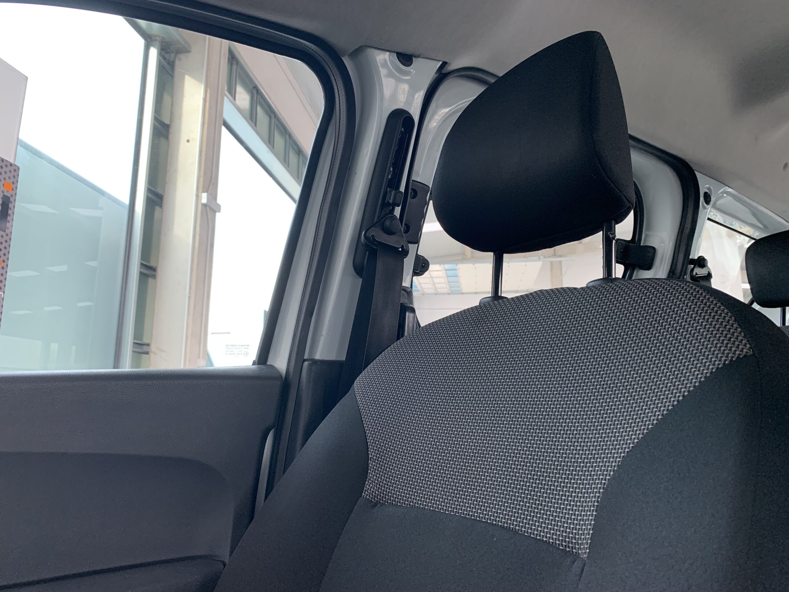 DACIA DOKKER 5 PLAZAS ESSENTIAL BLUE DCI 95CV N1