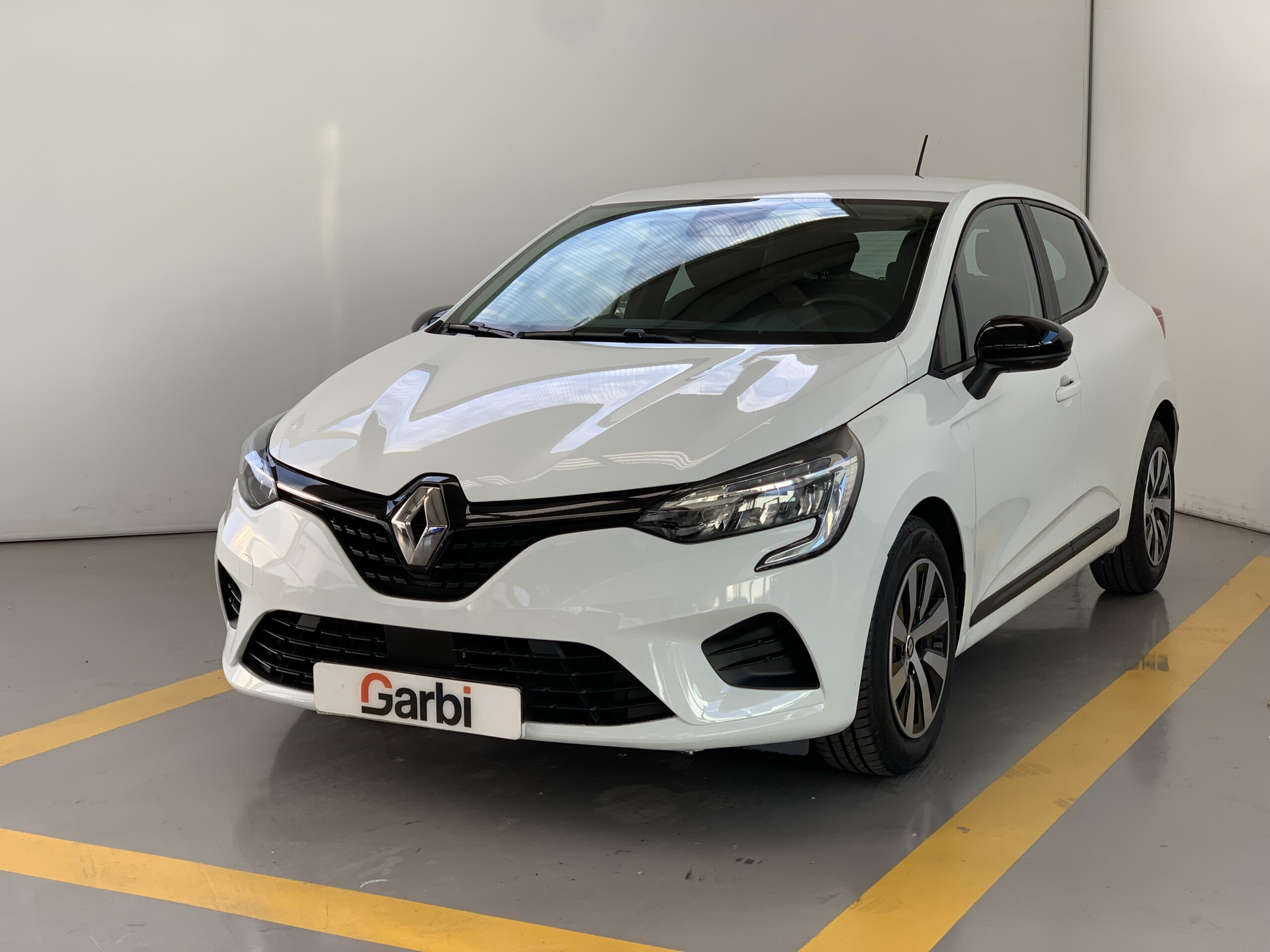 RENAULT CLIO EQUILIBRE DCI DE 100CV + RUEDA DE REPUESTO