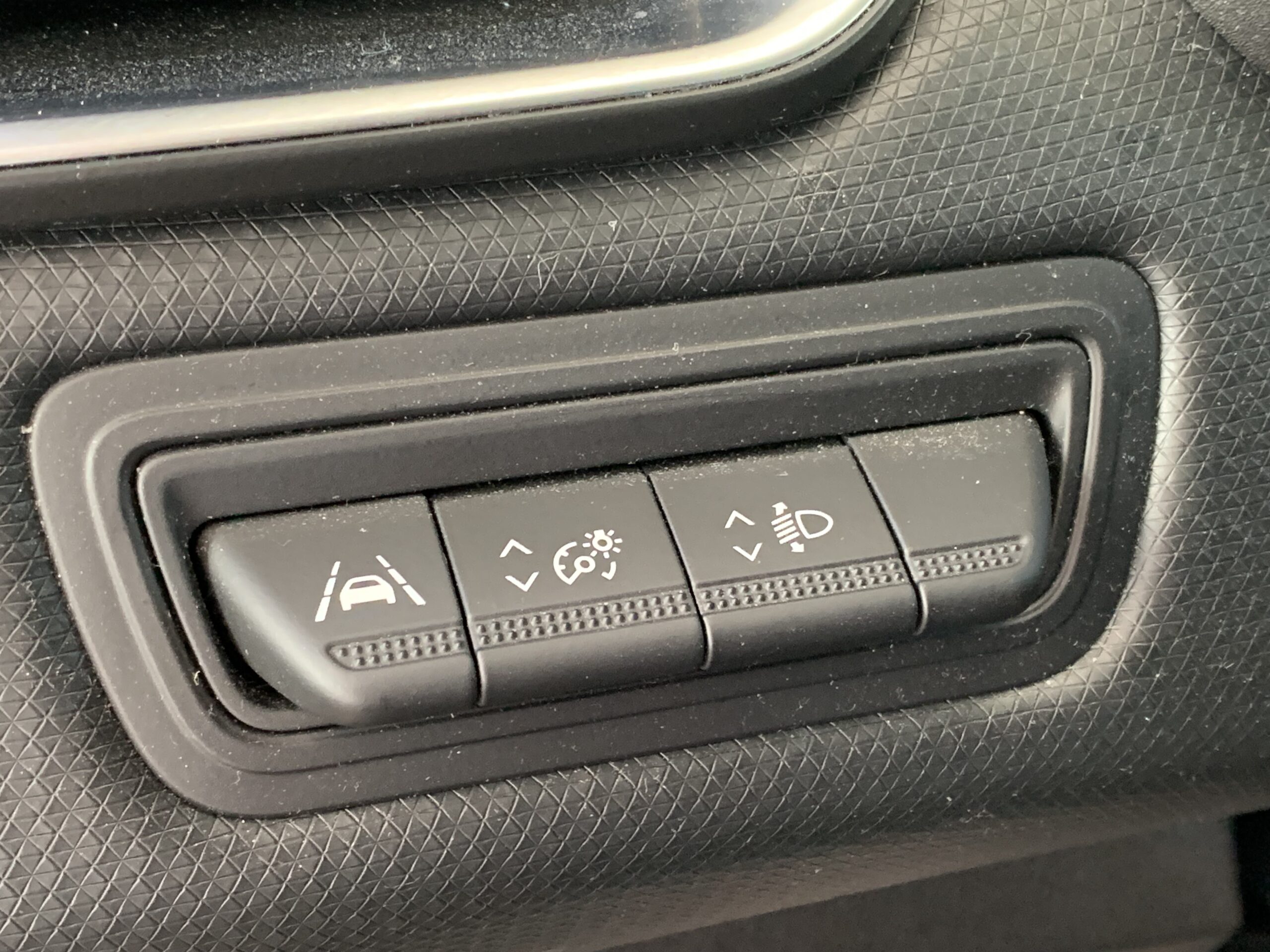 RENAULT CLIO EQUILIBRE DCI DE 100CV + RUEDA DE REPUESTO