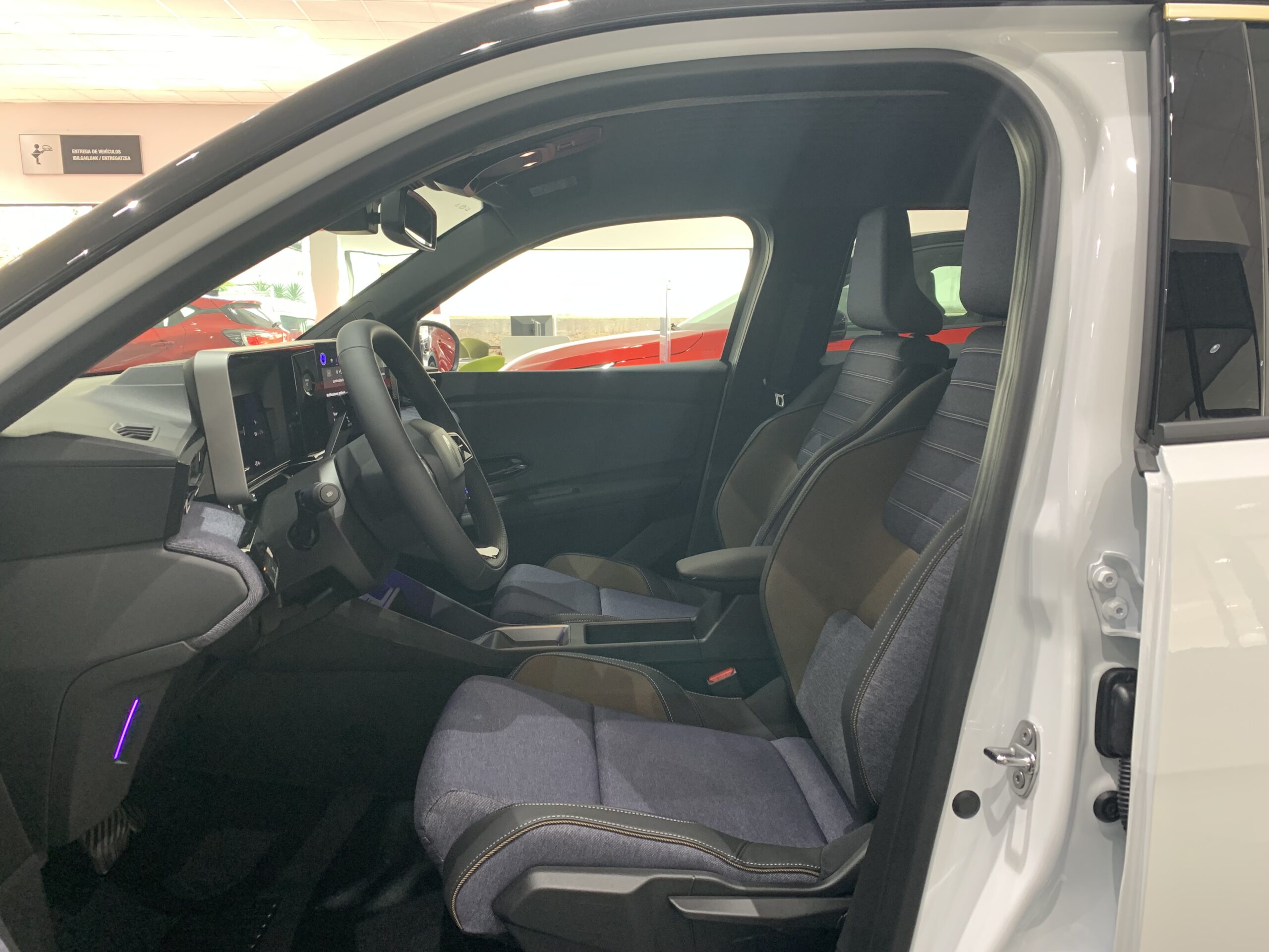 R5 TECHNO CONFORT 150CV + EMBELLECEDOR DE TITANIO