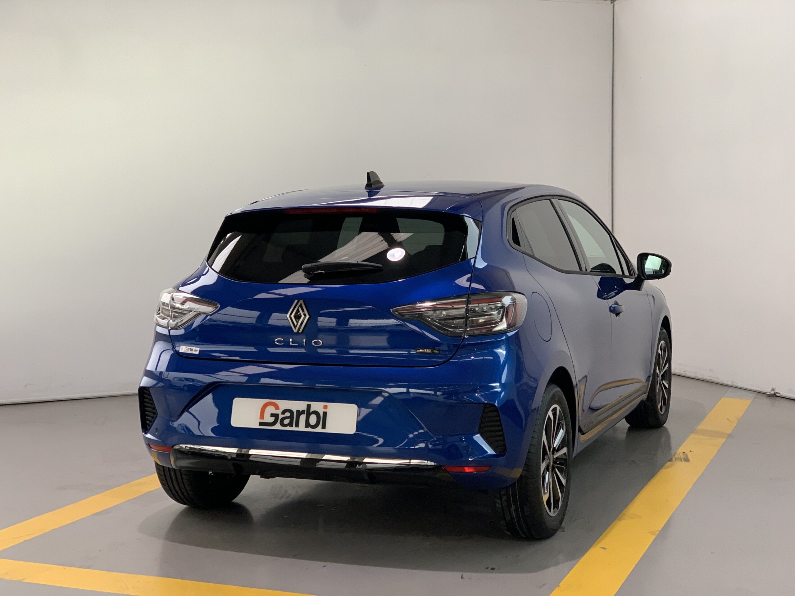 RENAULT CLIO TECHNO FULL HYBRID 145CV