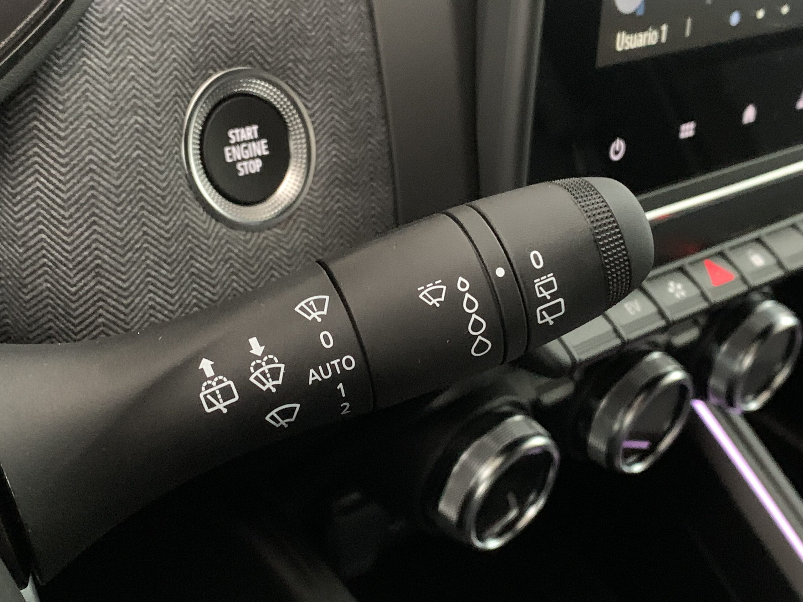 RENAULT CLIO TECHNO FULL HYBRID 145CV