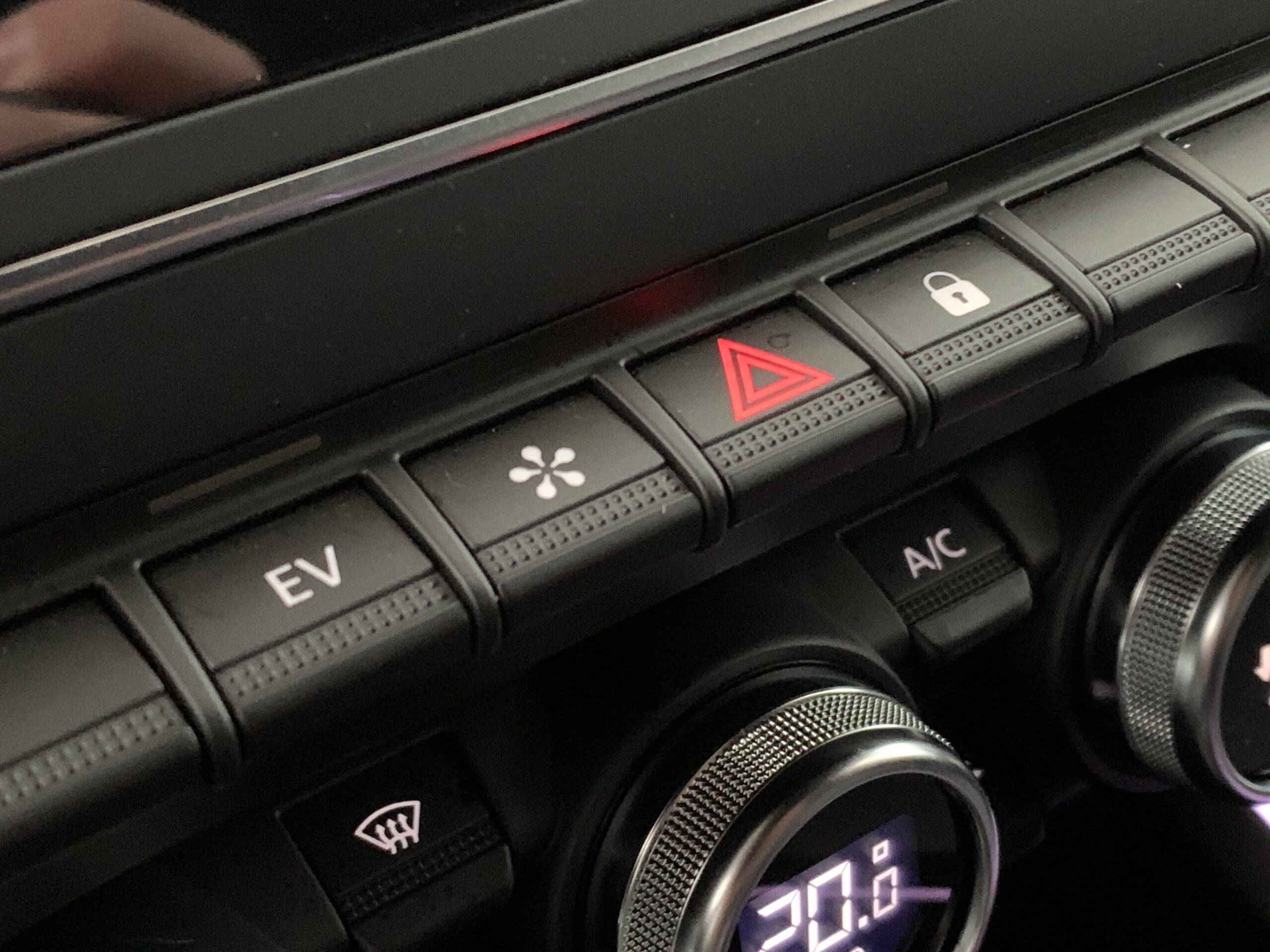 RENAULT CLIO TECHNO FULL HYBRID 145CV