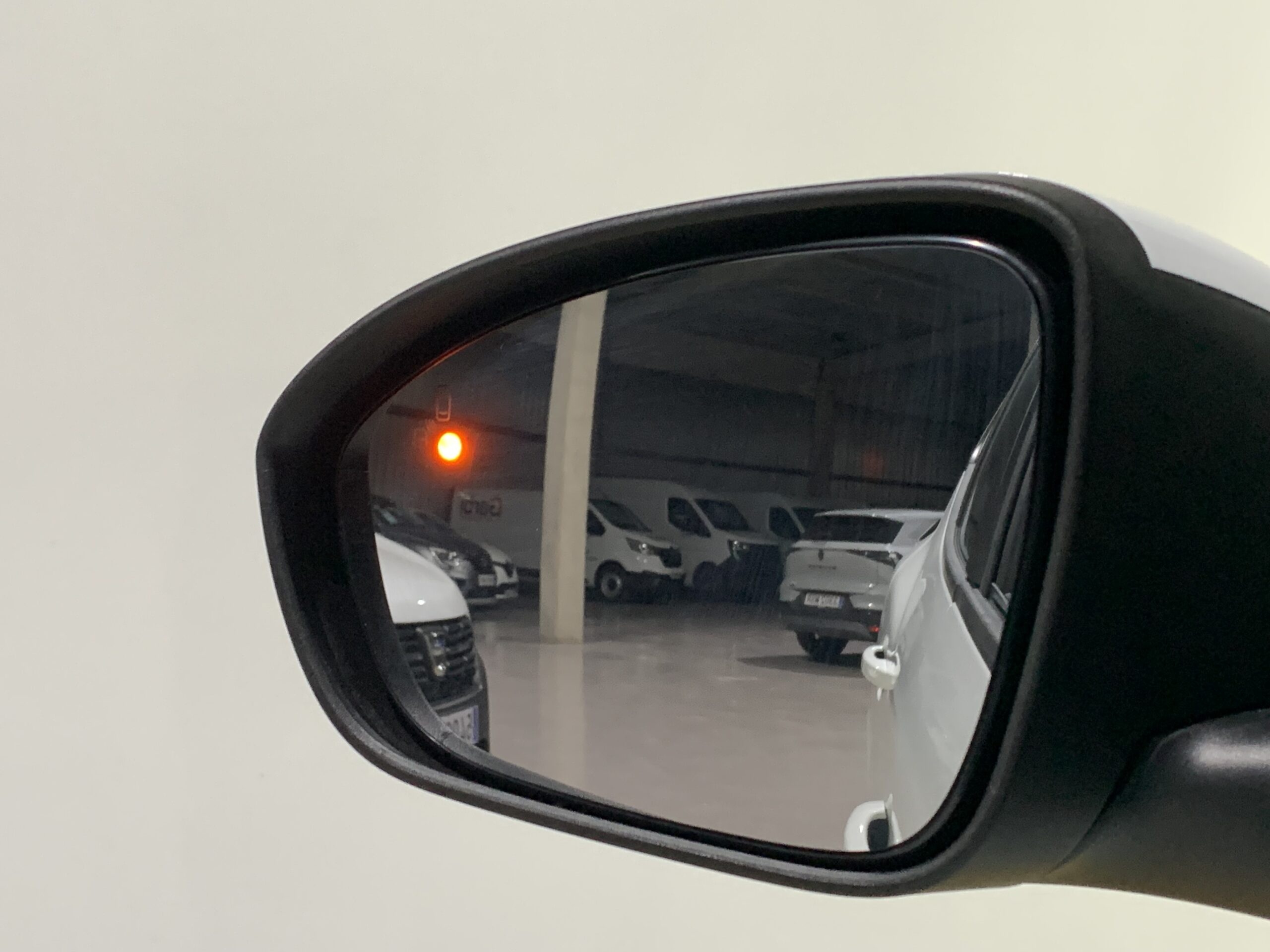 DACIA SANDERO EXPRESSION ECO-G (GLP) 100CV + PACK PARKING + CLIMATIZACION AUTOMATICA