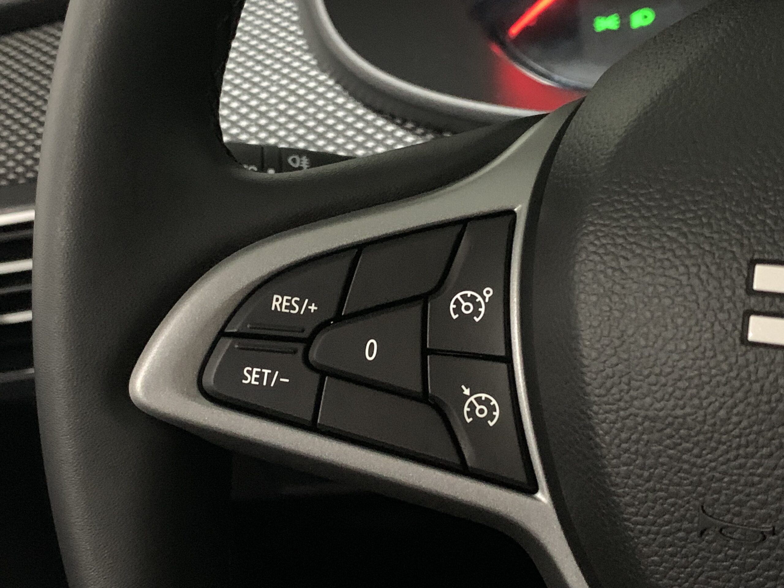 DACIA SANDERO EXPRESSION ECO-G (GLP) 100CV + PACK PARKING + CLIMATIZACION AUTOMATICA