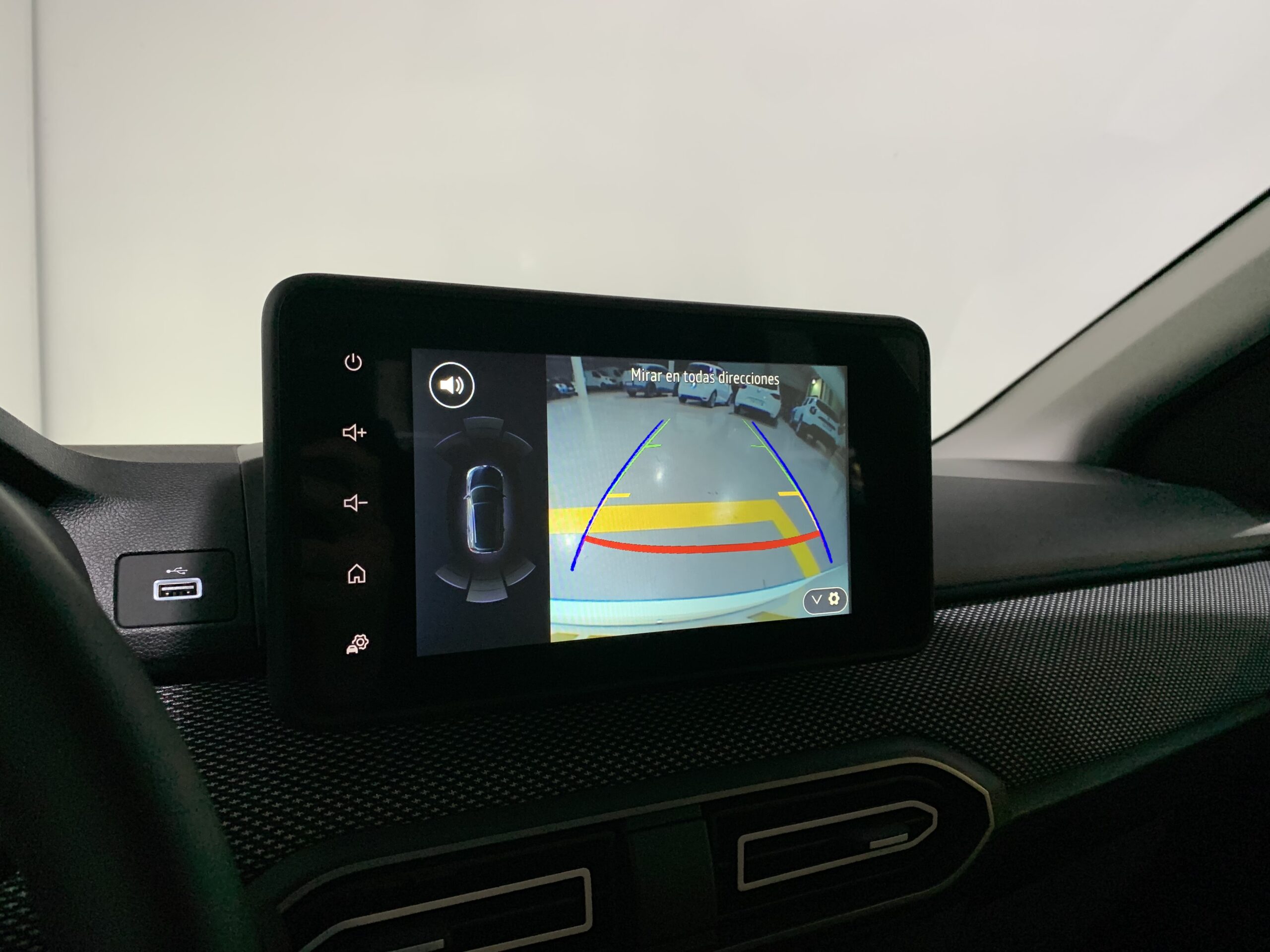 DACIA SANDERO EXPRESSION ECO-G (GLP) 100CV + PACK PARKING + CLIMATIZACION AUTOMATICA