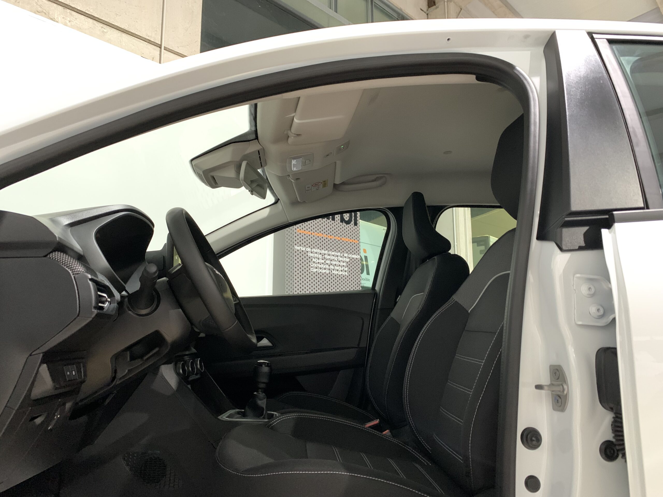 DACIA SANDERO EXPRESSION ECO-G (GLP) 100CV + PACK PARKING + CLIMATIZACION AUTOMATICA