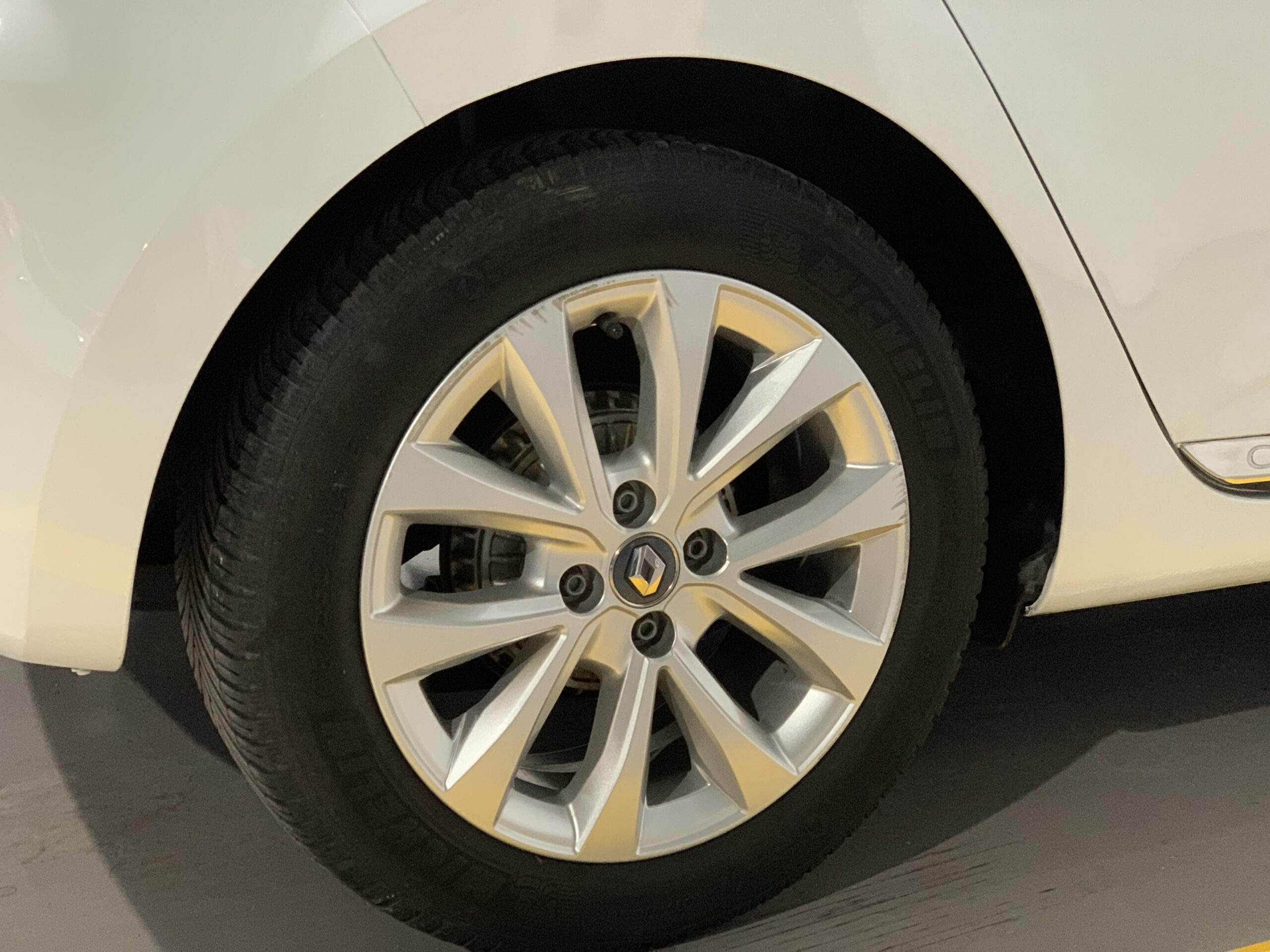 RENAULT CLIO ZEN GLP 100CV