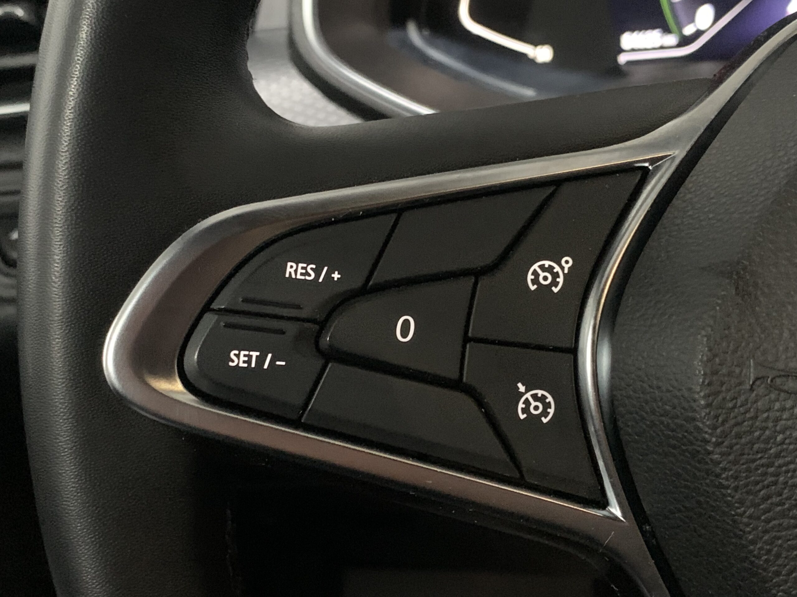 RENAULT CLIO ZEN GLP 100CV