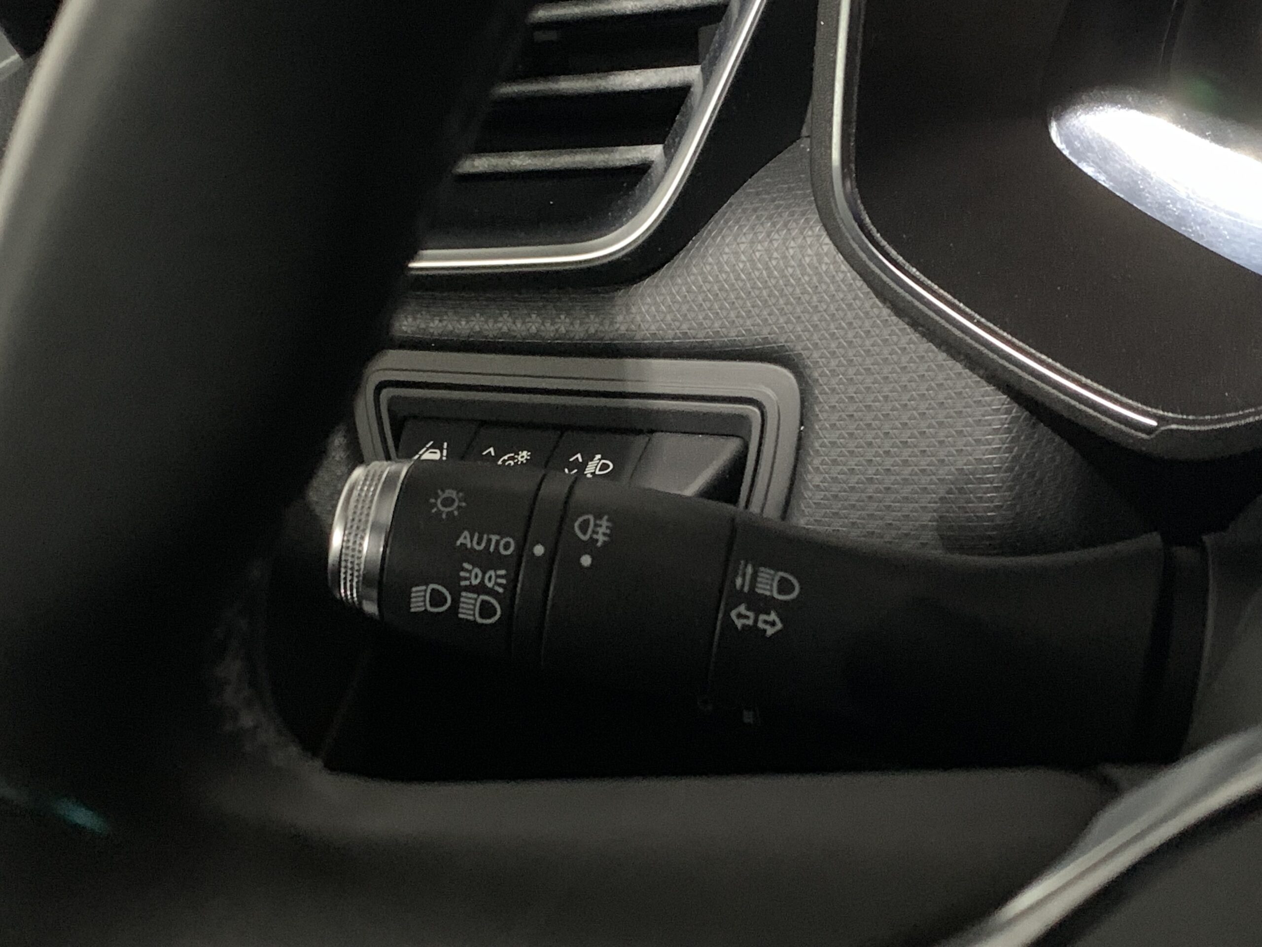 RENAULT CLIO ZEN GLP 100CV