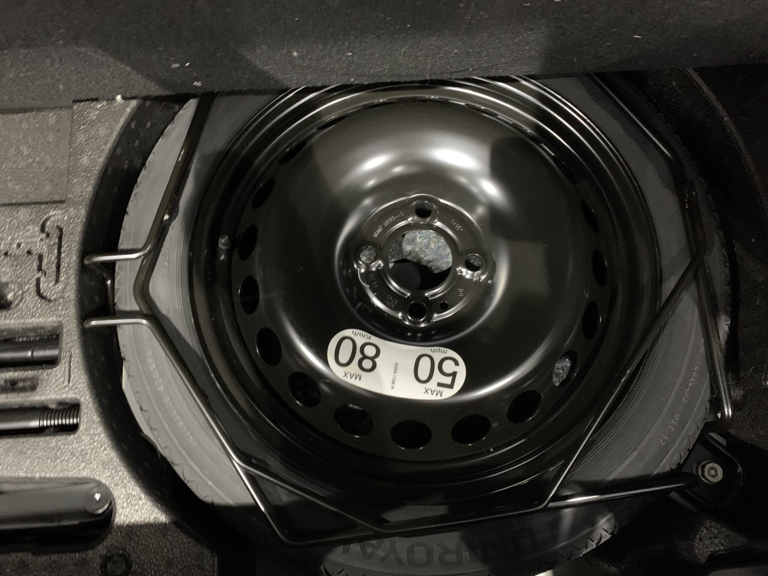 RENAULT CLIO TECHNO FULL HYBRID 145CV + PACK LOOK + RUEDA DE EMERGENCIA