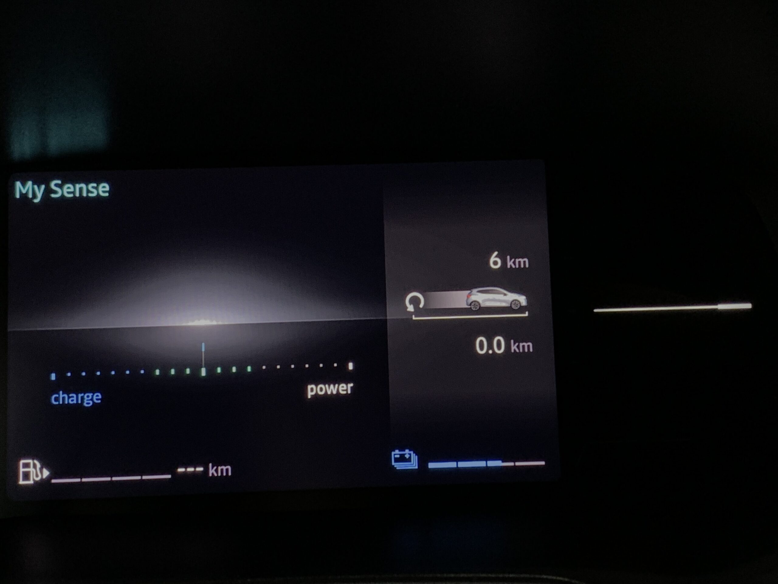 RENAULT CLIO TECHNO FULL HYBRID 145CV + PACK LOOK + RUEDA DE EMERGENCIA