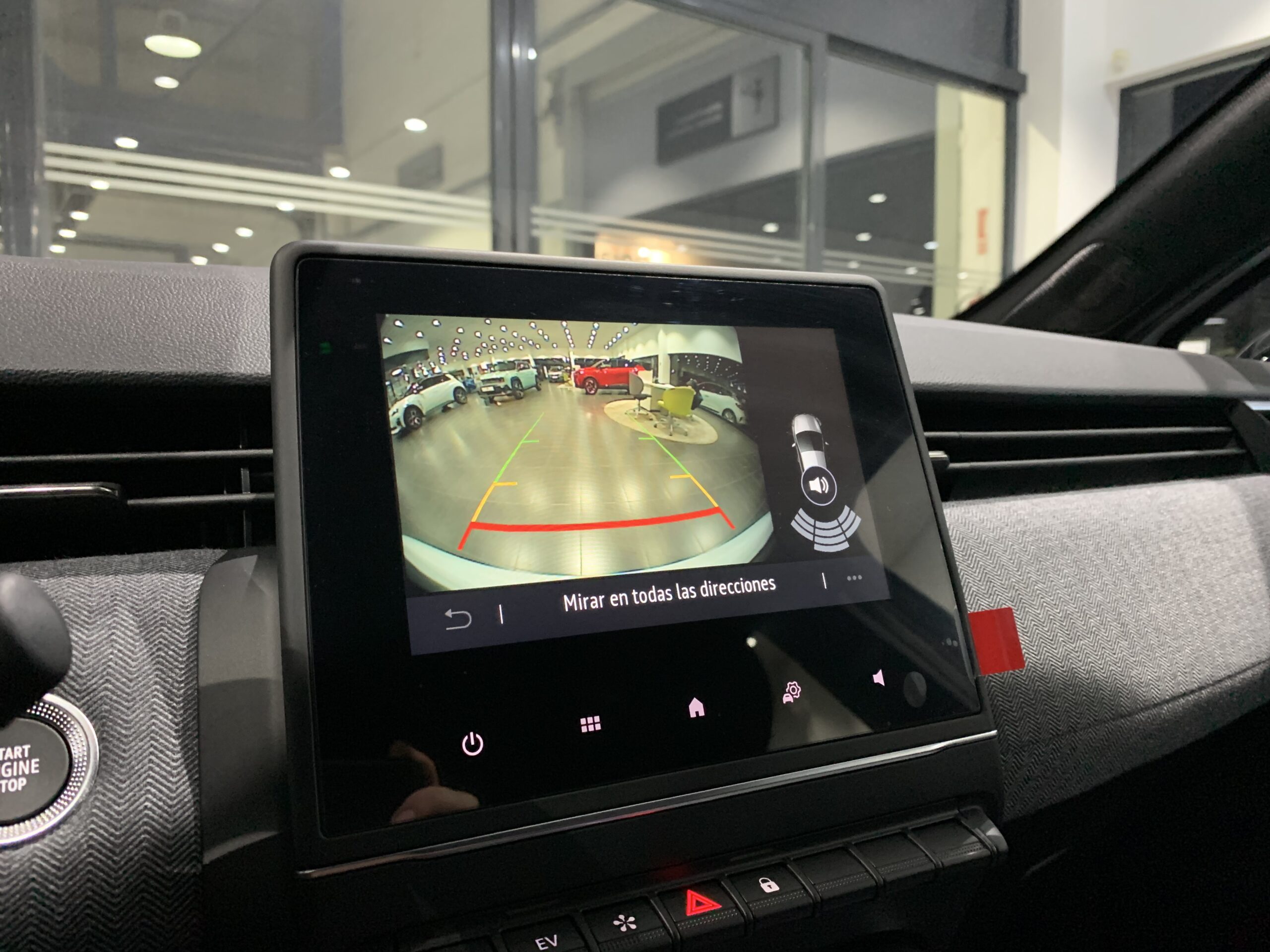 RENAULT CLIO TECHNO FULL HYBRID 145CV + PACK LOOK + RUEDA DE EMERGENCIA