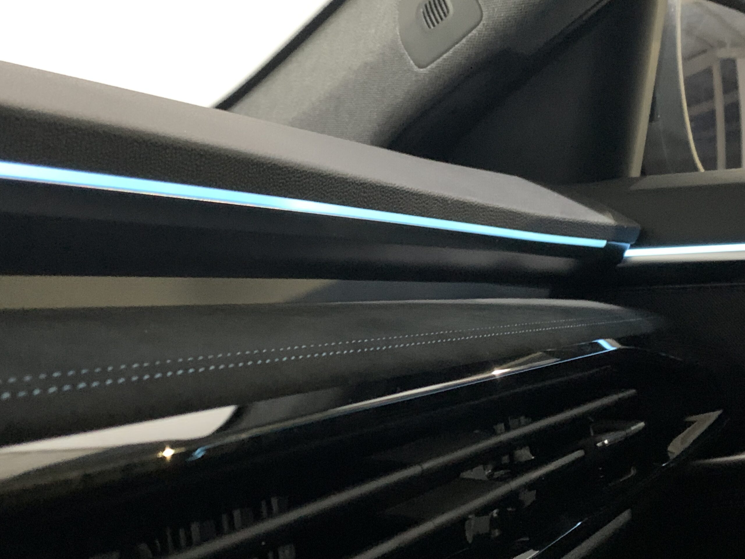 RENAULT NUEVO AUSTRAL ESPIRIT ALPINE FULL HYBRID 200CV + TECHO NEGRO BRILLANTE