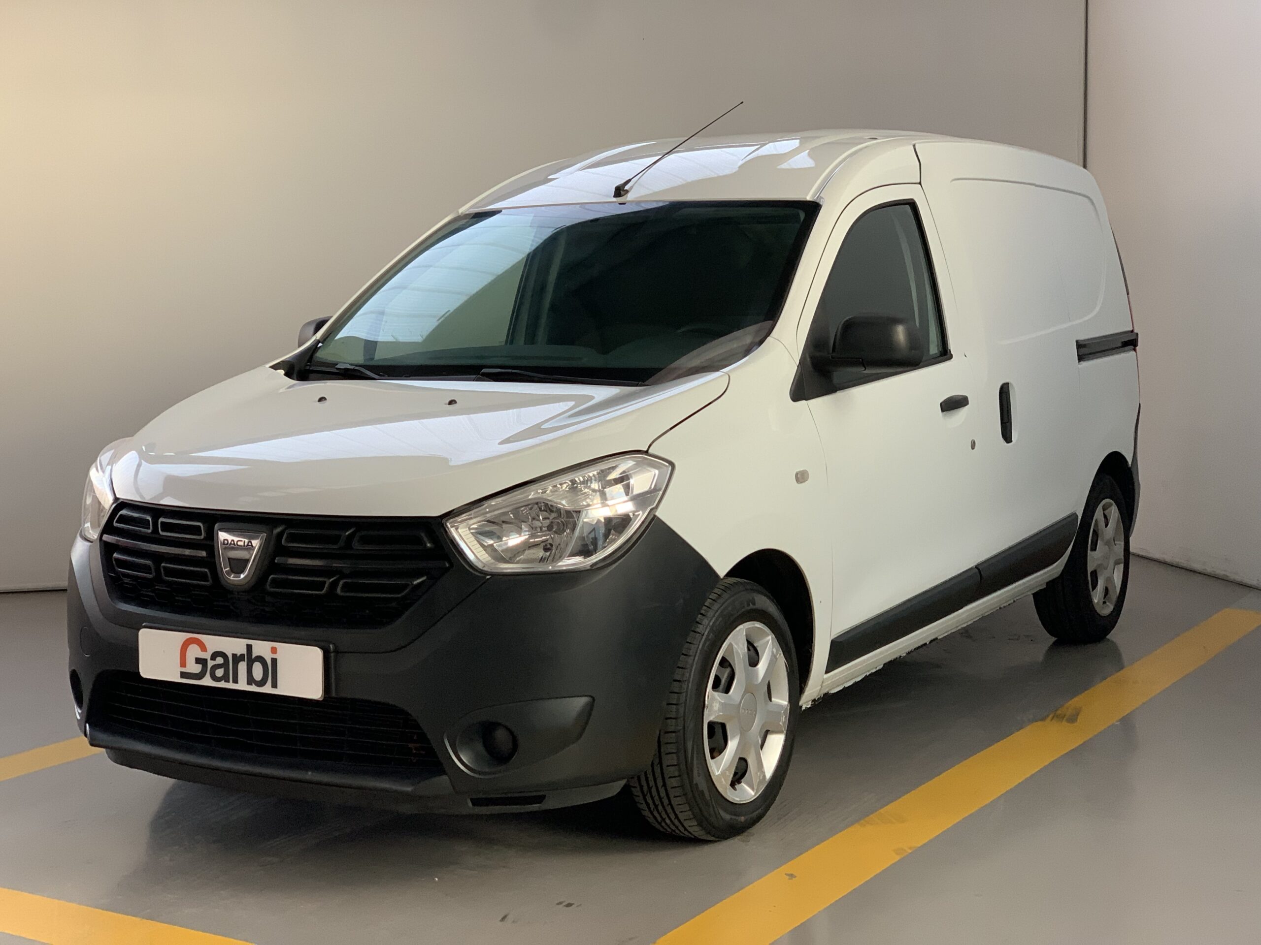 DACIA DOKKER FURGON BLUE DCI 95CV + RETROVISORES ELECTRICOS + RUEDA DE REPUESTO