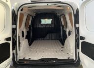 DACIA DOKKER FURGON BLUE DCI 95CV + RETROVISORES ELECTRICOS + RUEDA DE REPUESTO