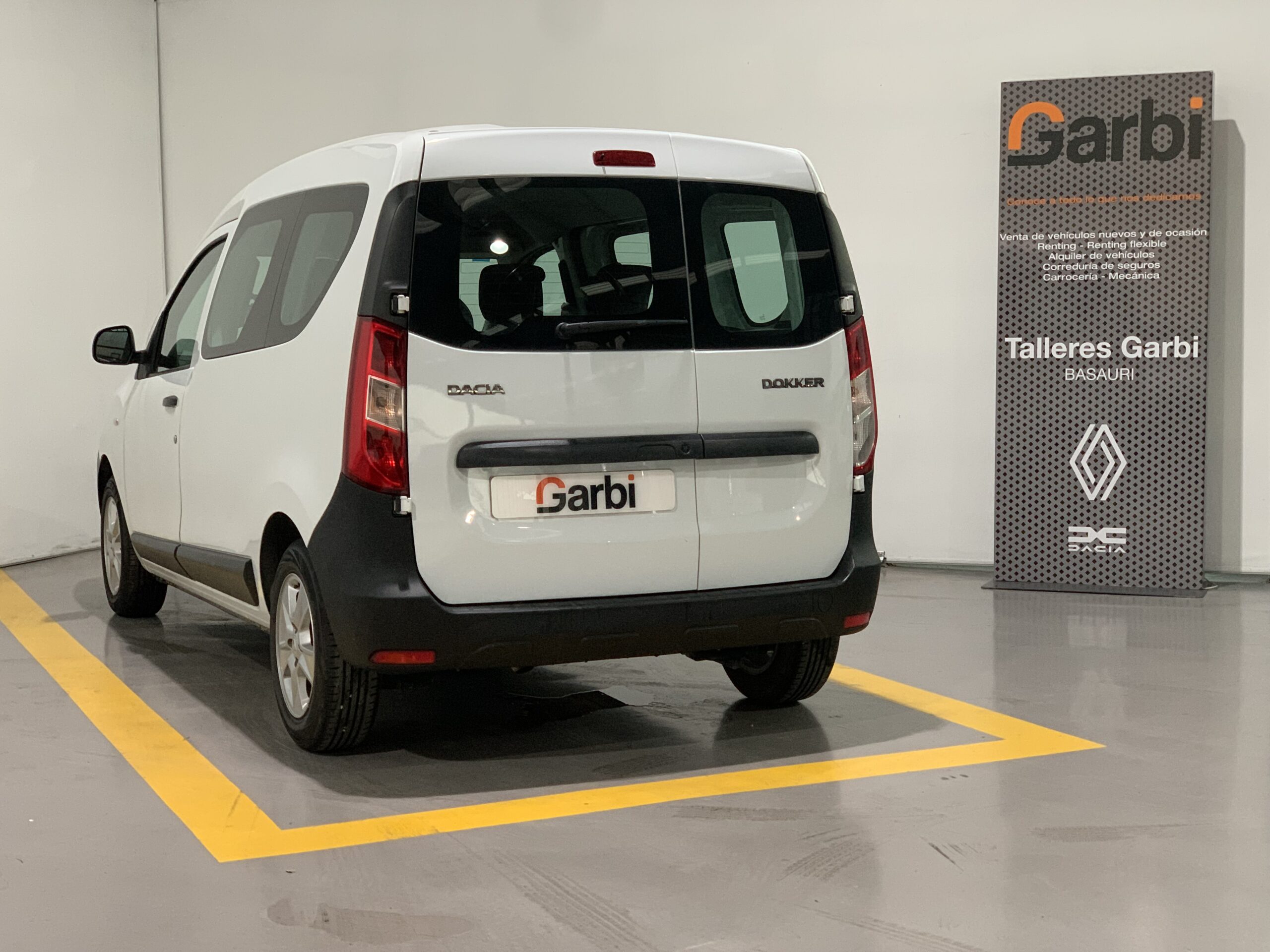 DACIA DOKKER 5 PLAZAS ESSENTIAL BLUE DCI 95CV N1