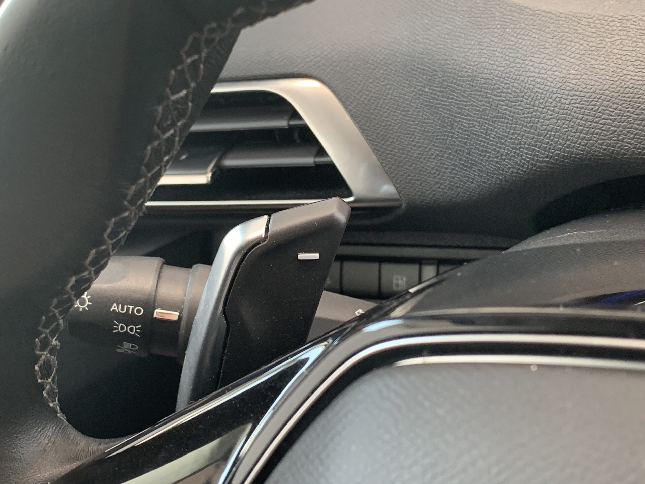 PEUGEOT 3008 ALLURE EAT8 PHEV (HIBRIDO ENCHUFABLE) 225CV