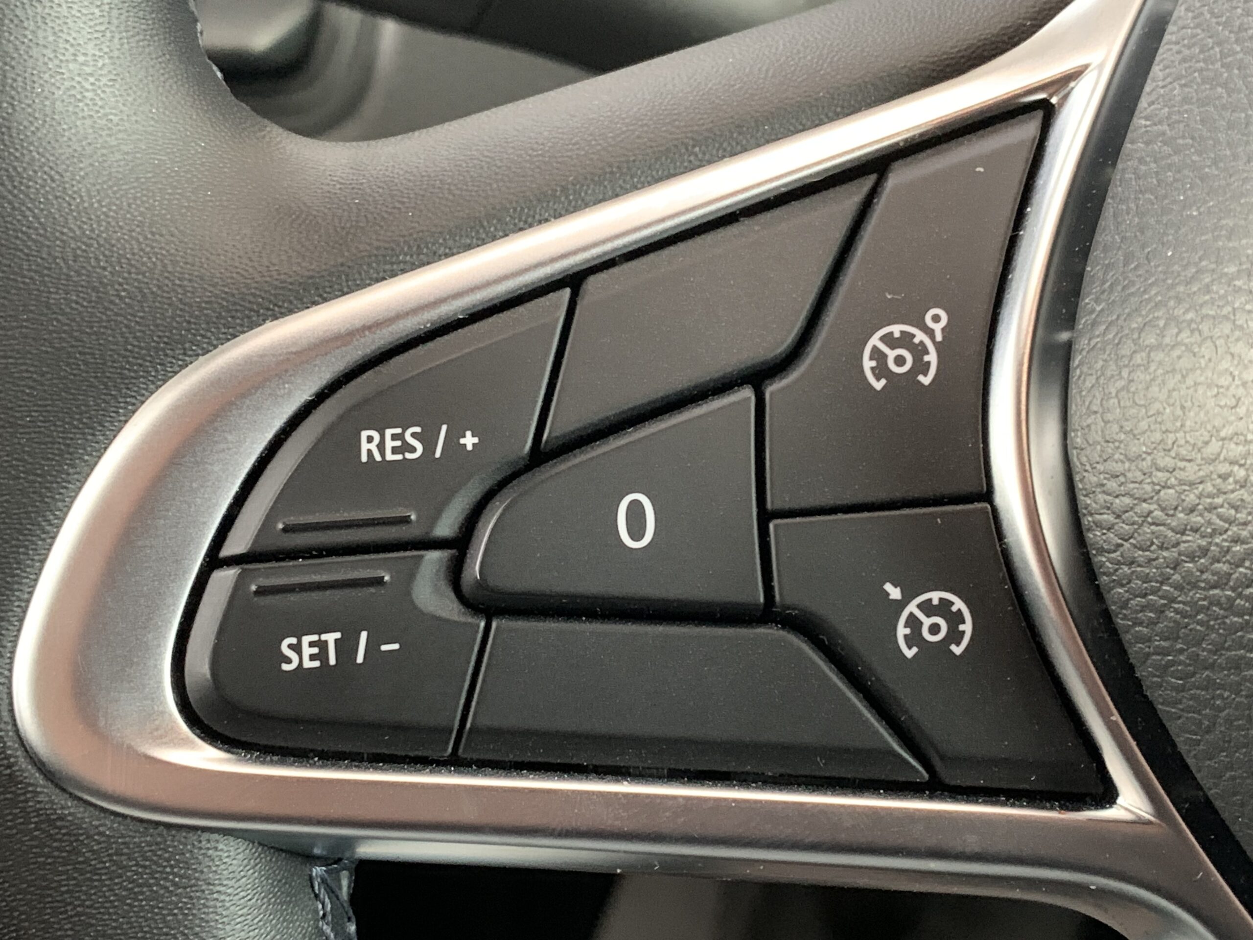 RENAULT CLIO ZEN ECO-G (GLP) DE 100CV