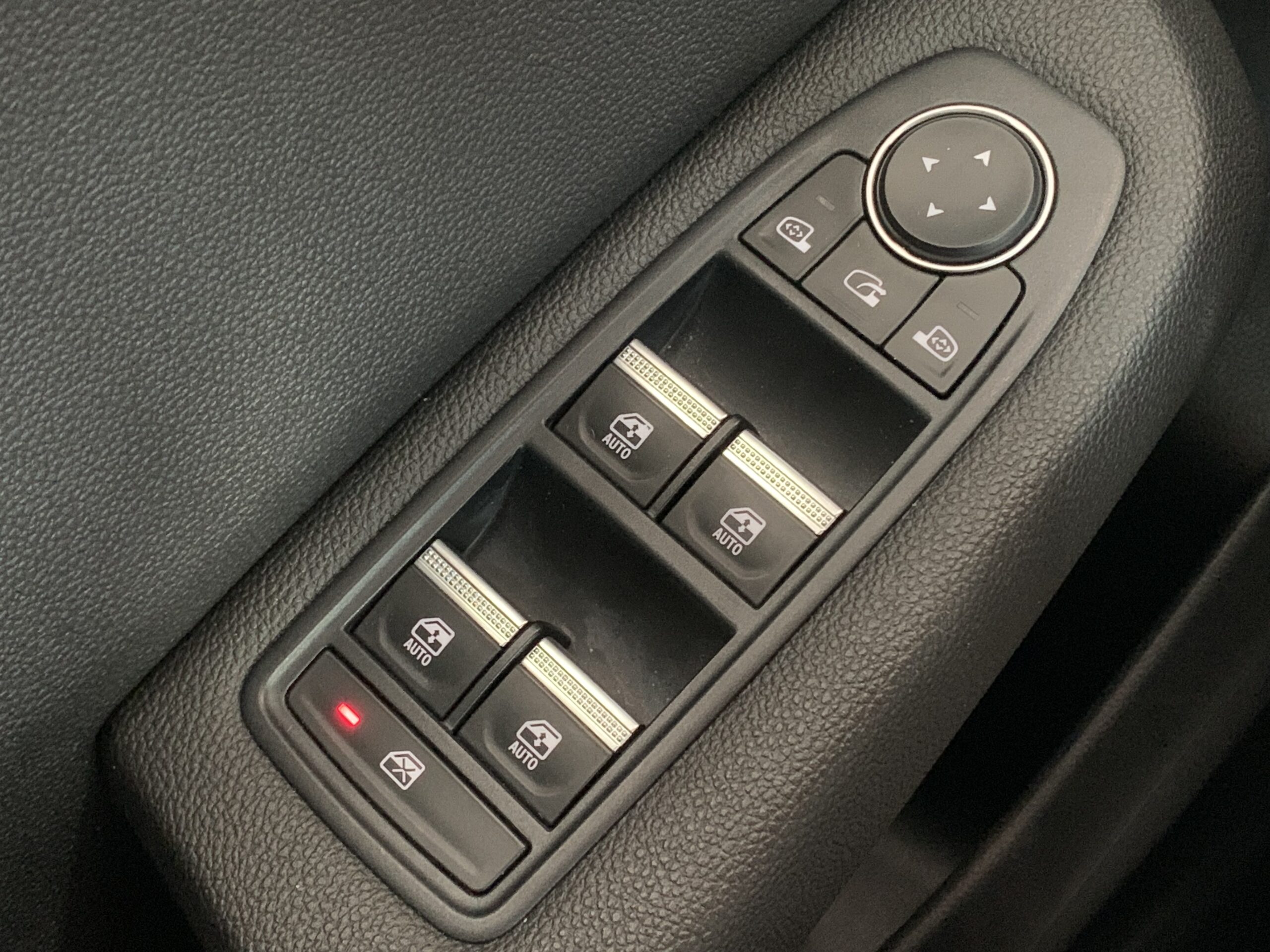 RENAULT CLIO ZEN ECO-G (GLP) DE 100CV