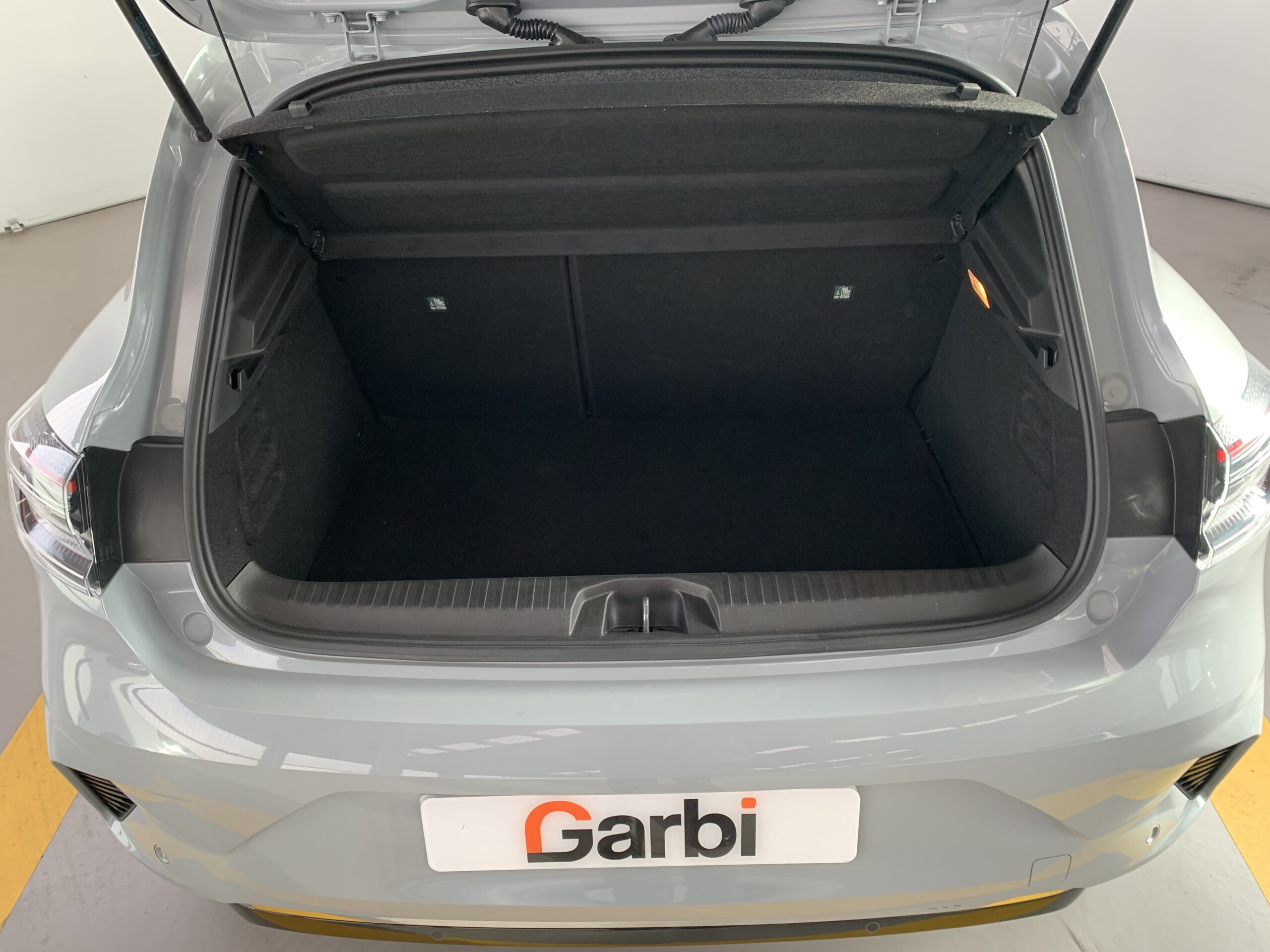 RENAULT CLIO TECHNO E-TECH FULL HYBRID 145CV