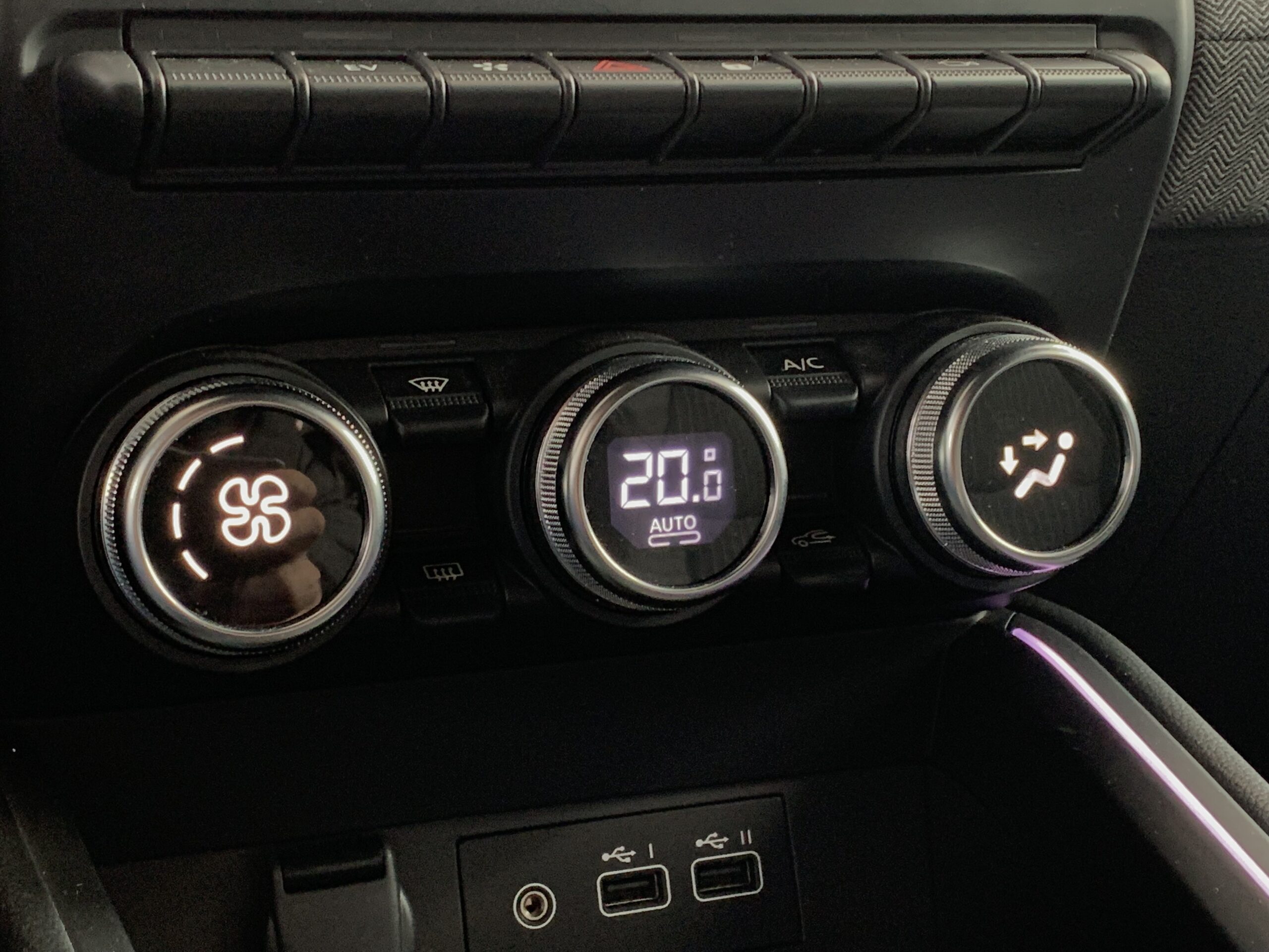 RENAULT CLIO TECHNO E-TECH FULL HYBRID 145CV