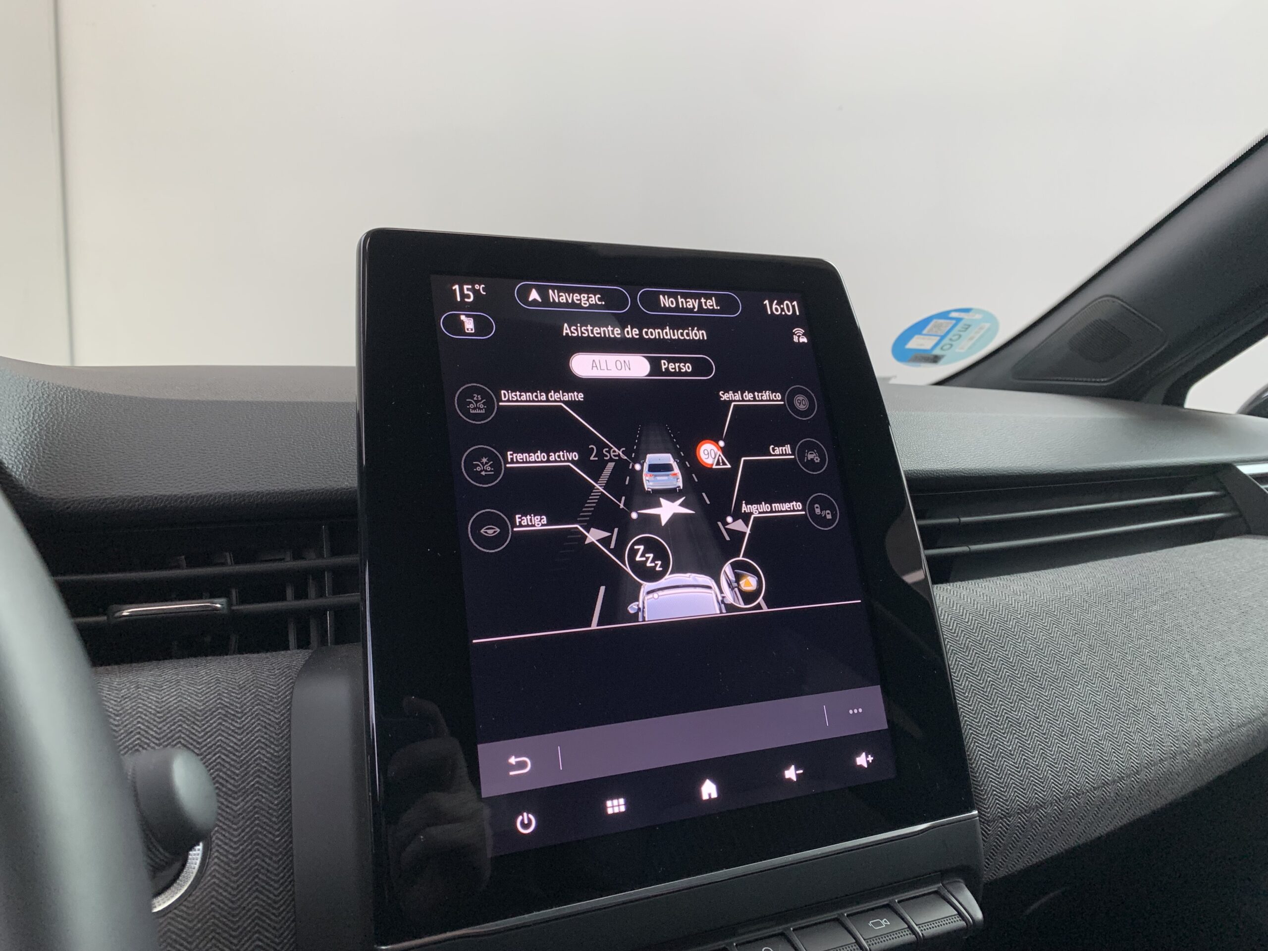 RENAULT CLIO TECHNO E-TECH FULL HYBRID 145CV