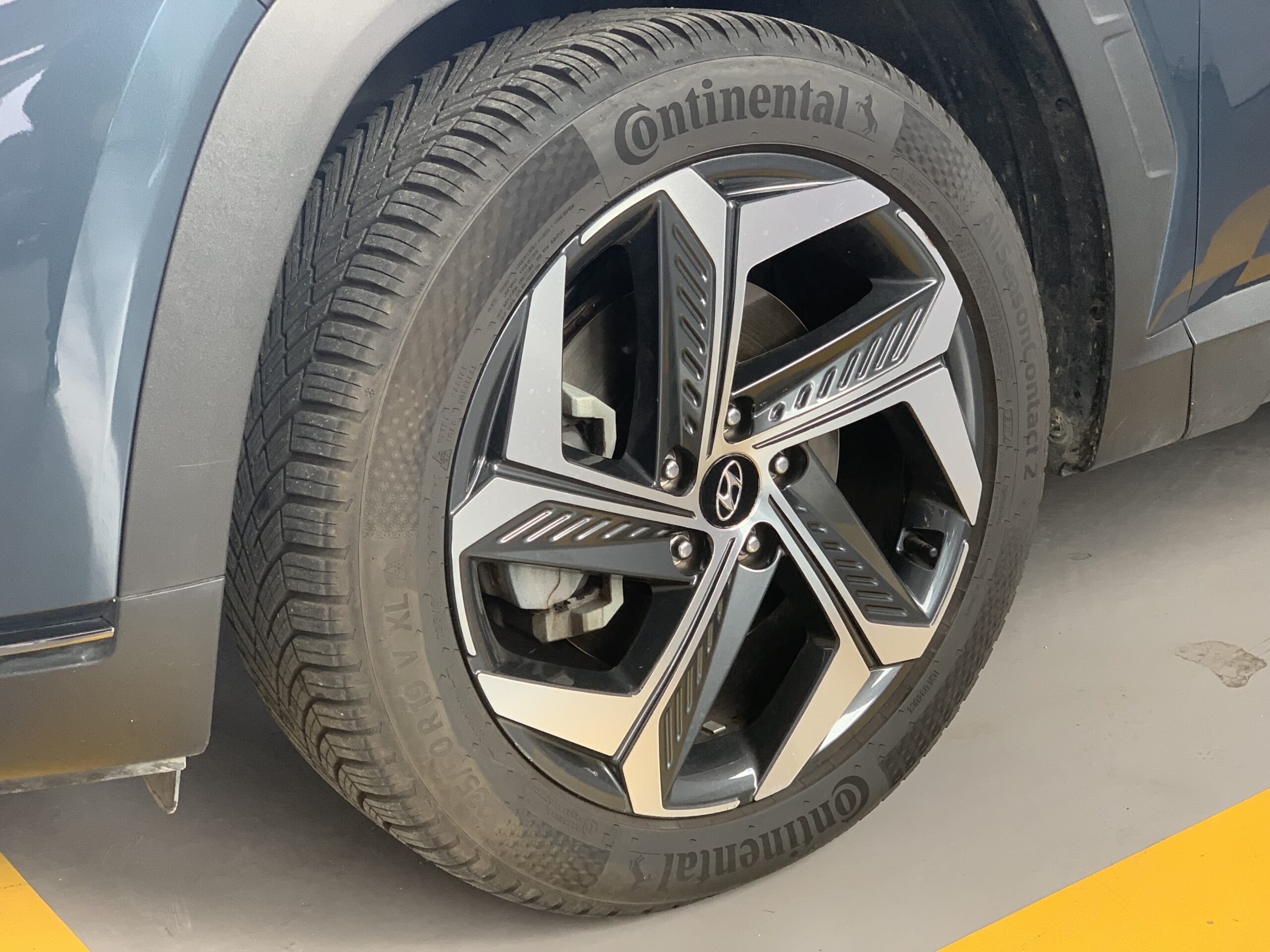 HYUNDAI TUCSON MAXX HIBRIDO ENCHUFABLE 4X4 265CV